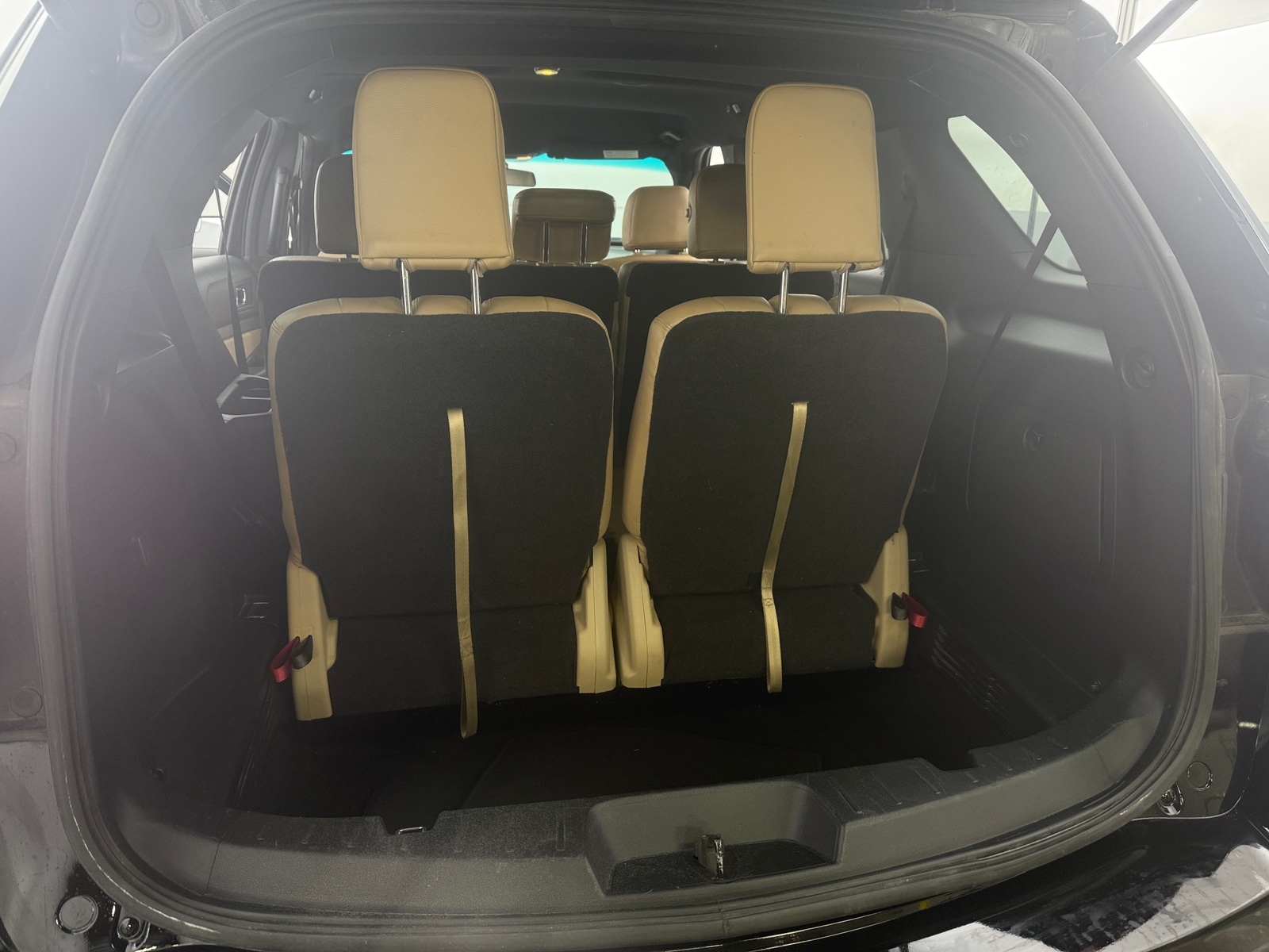 Thumbnail: 2016 Ford Explorer - 7