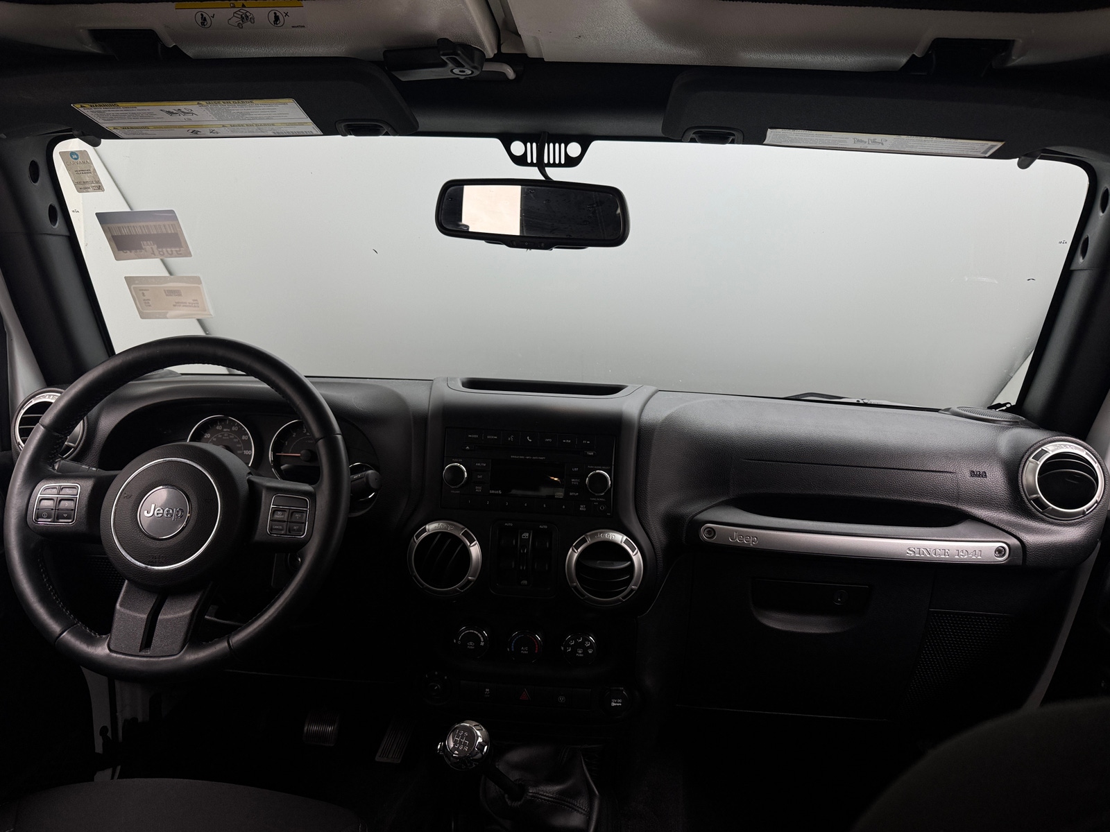 Thumbnail: 2017 Jeep Wrangler - 3