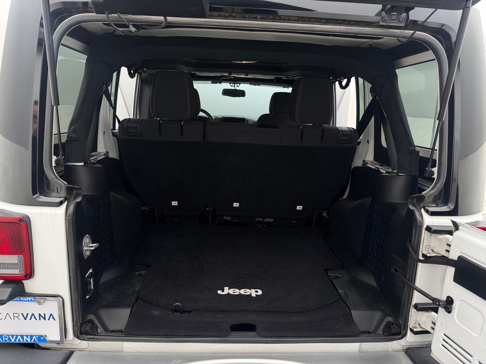 Thumbnail: 2017 Jeep Wrangler - 7