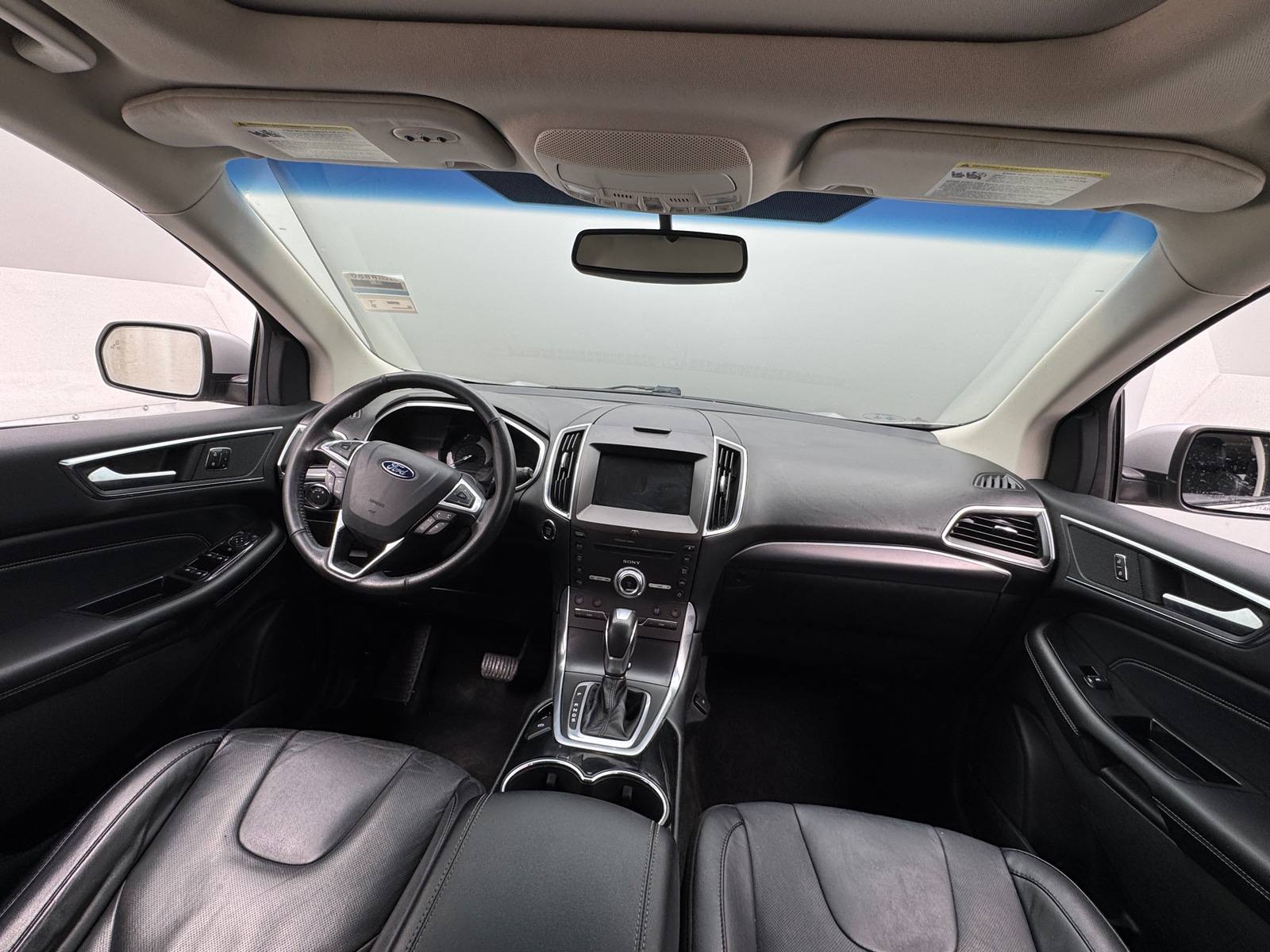 Thumbnail: 2017 Ford Edge - 2