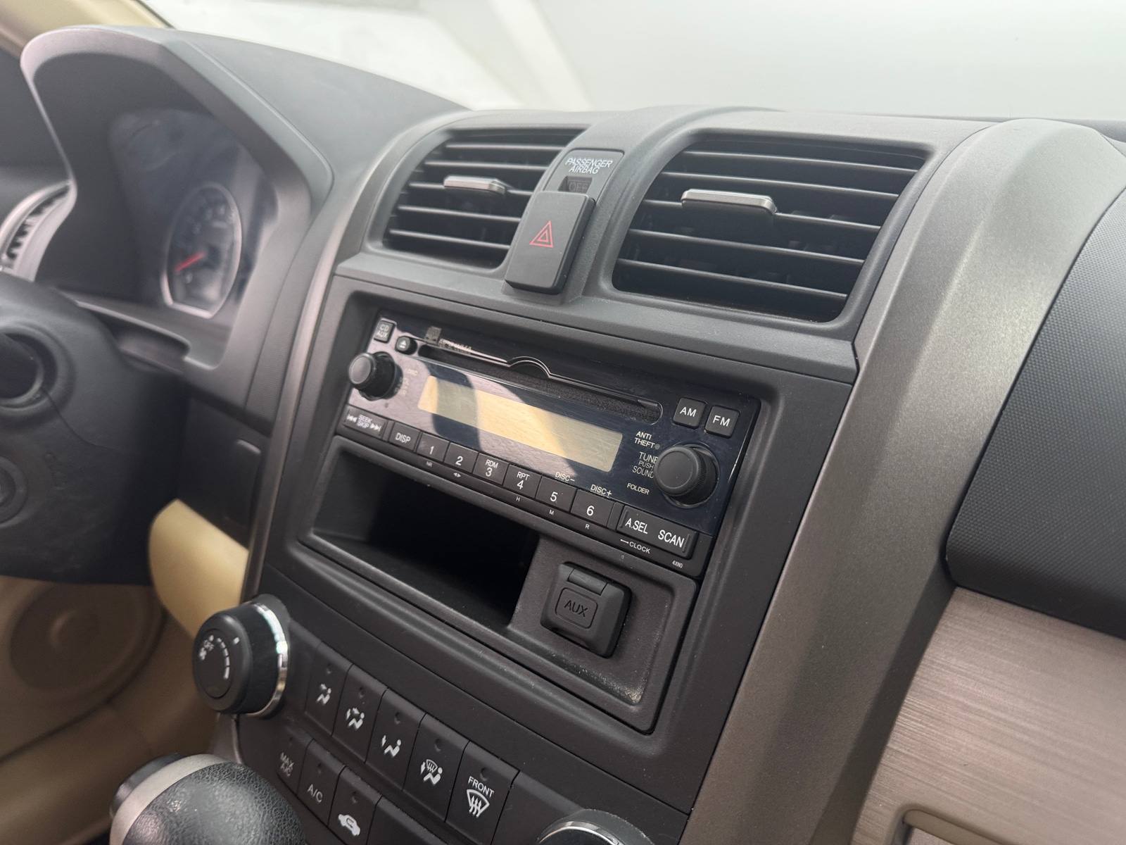 Thumbnail: 2011 Honda CR-V - 4