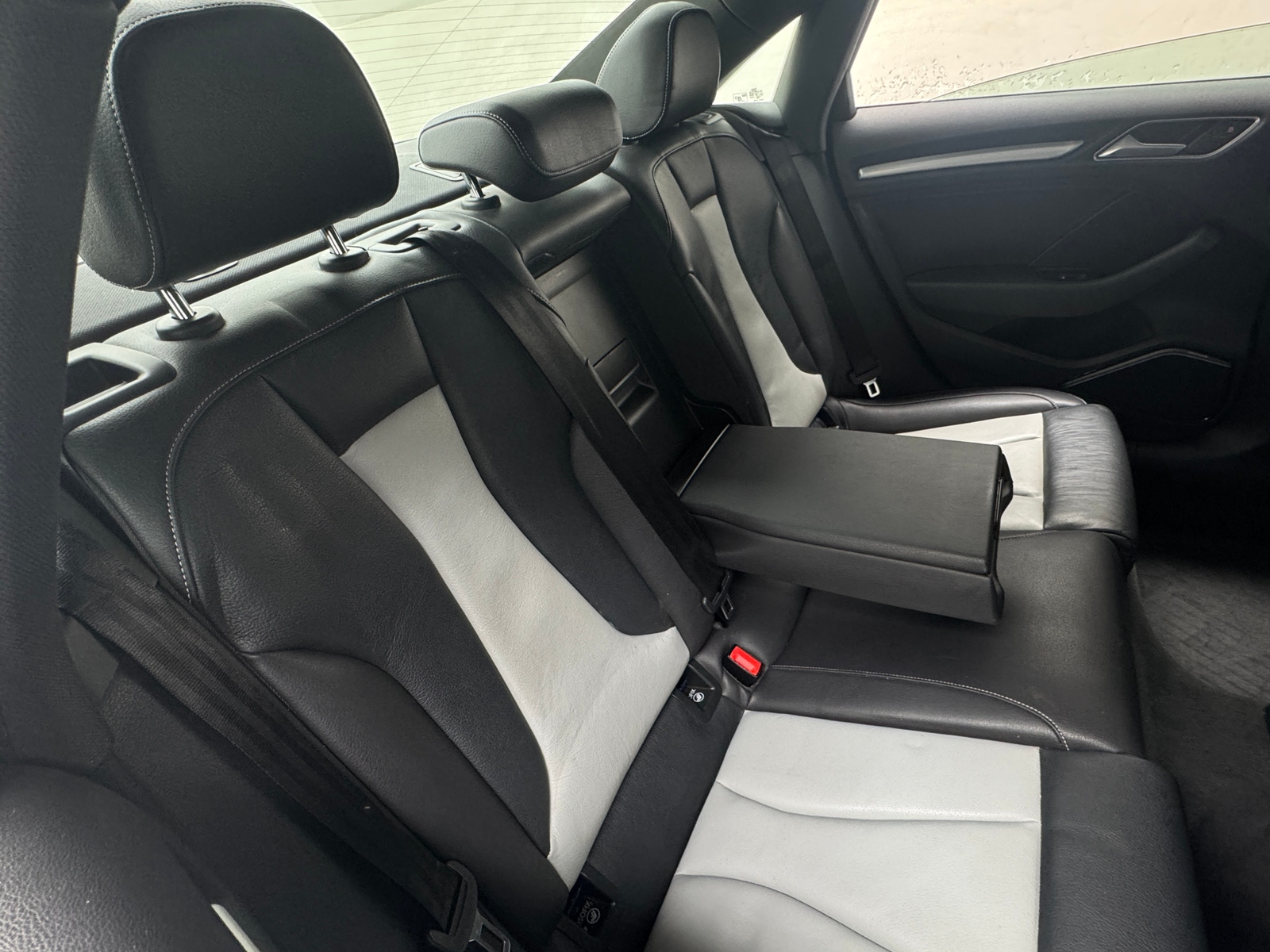 Thumbnail: 2016 Audi S3 - 5