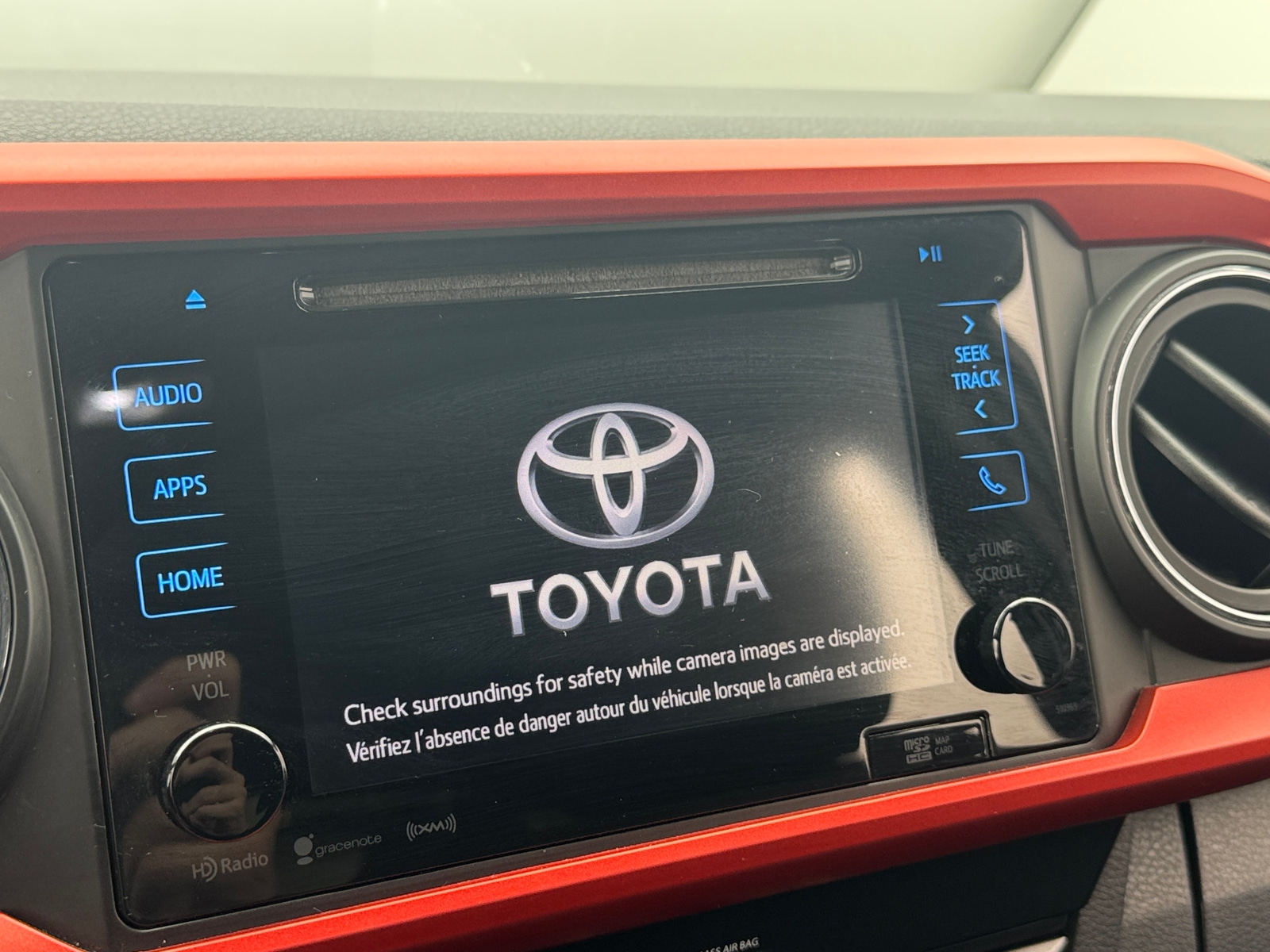 Thumbnail: 2019 Toyota Tacoma - 4