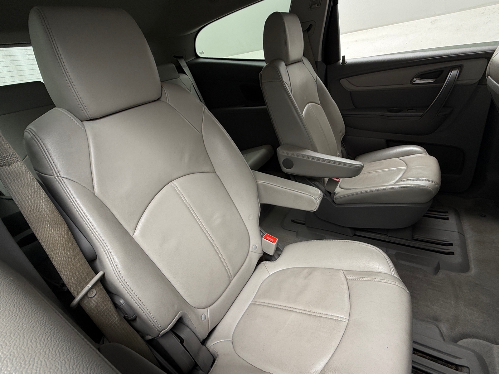 Thumbnail: 2016 Chevrolet Traverse - 6