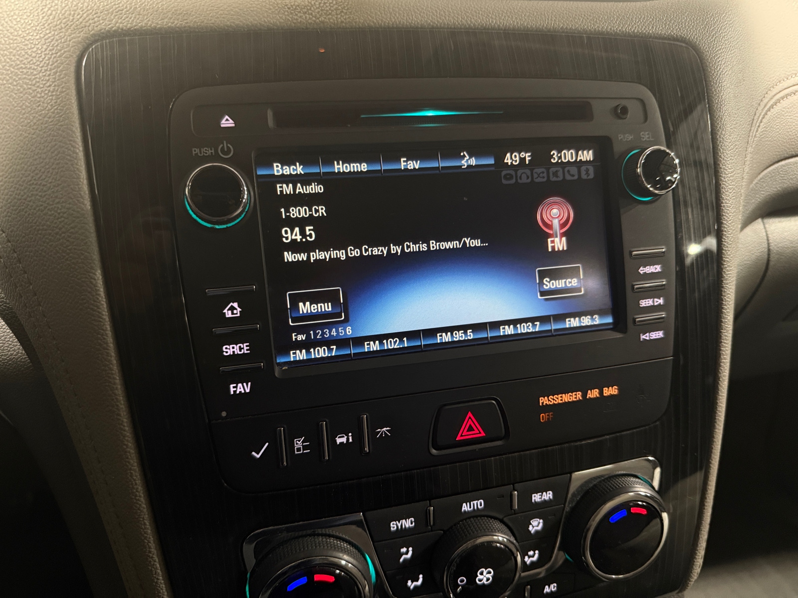 Thumbnail: 2016 Chevrolet Traverse - 4