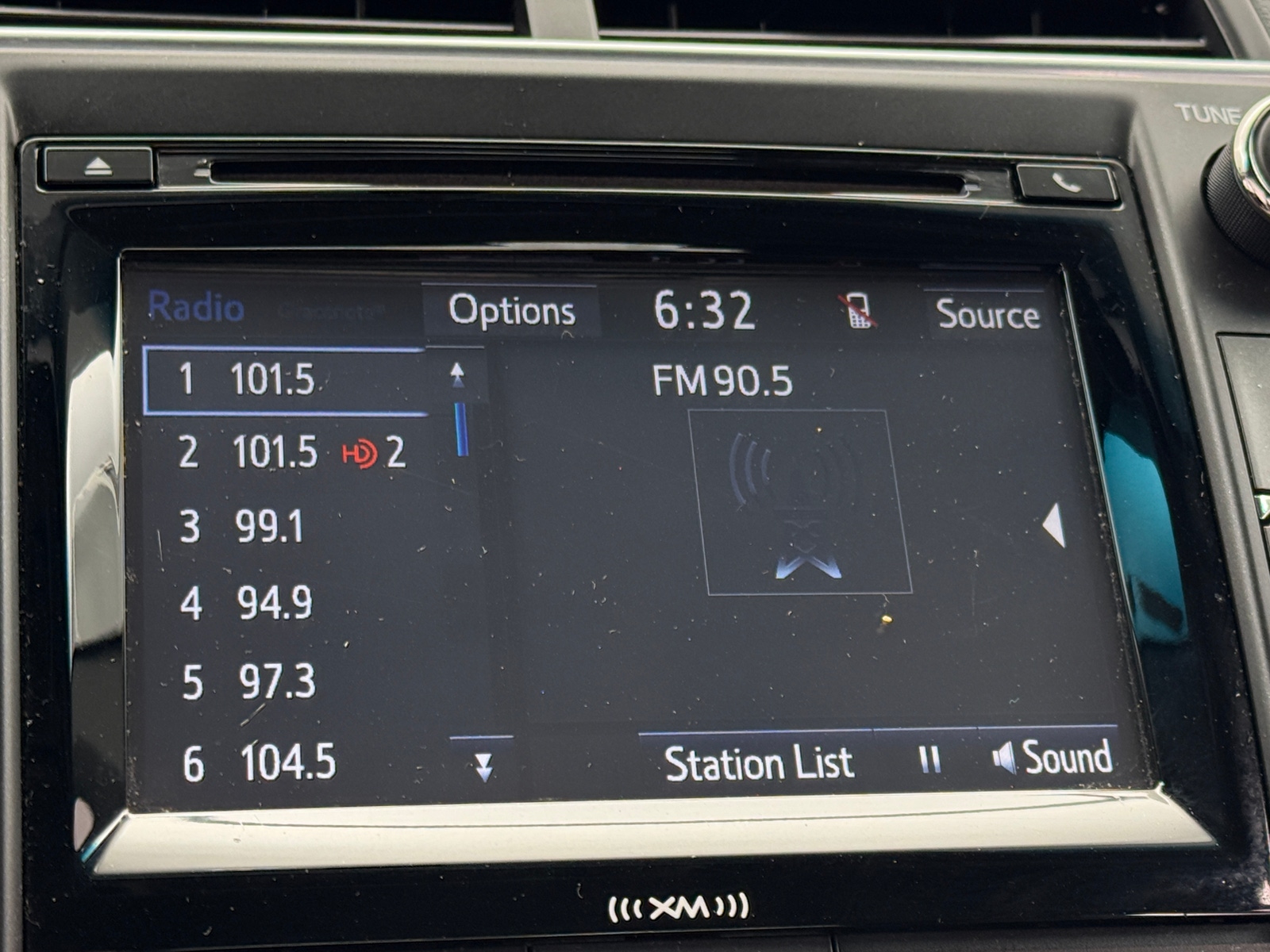 Thumbnail: 2017 Toyota Camry - 4