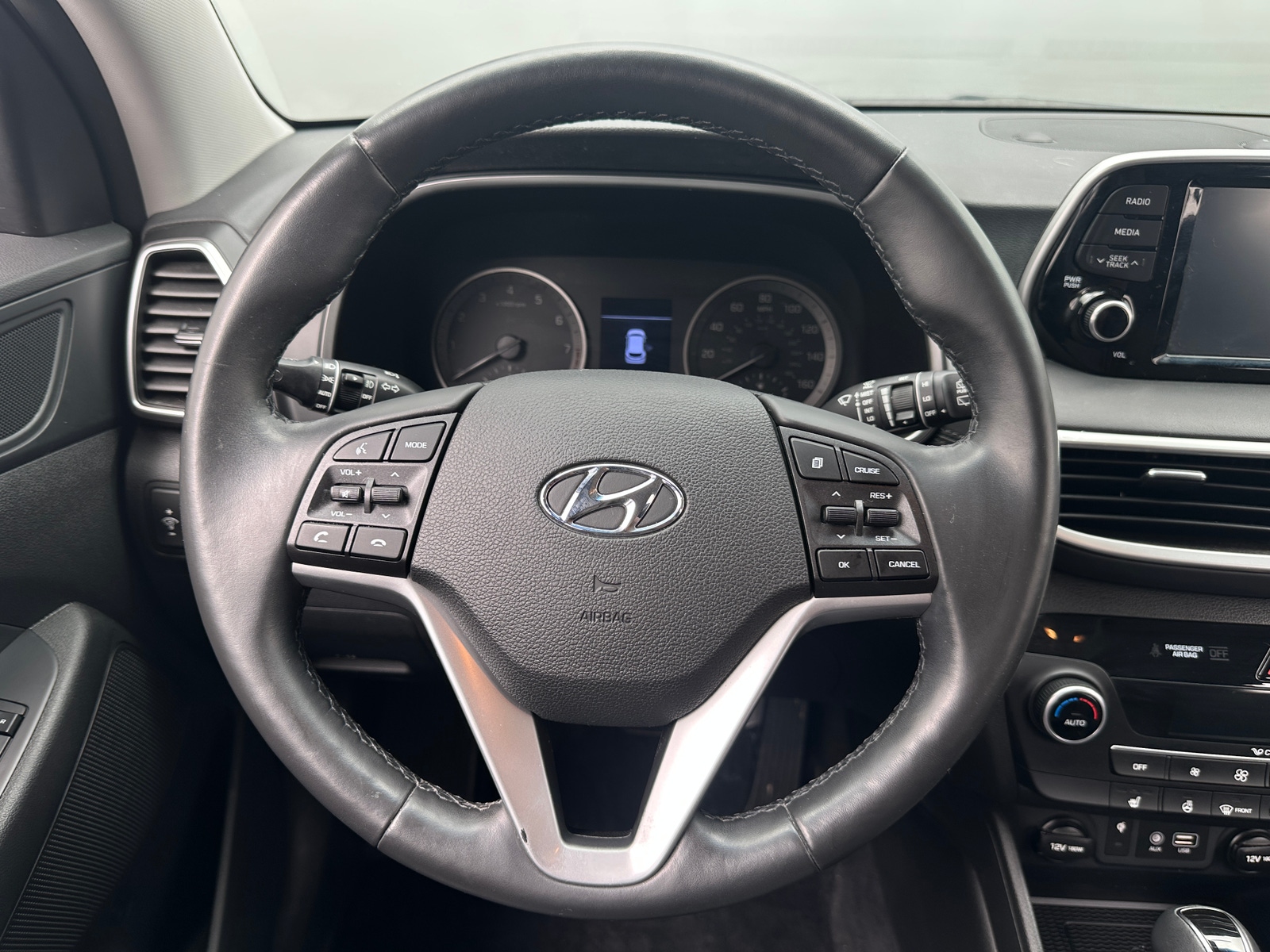 Thumbnail: 2020 Hyundai Tucson - 4