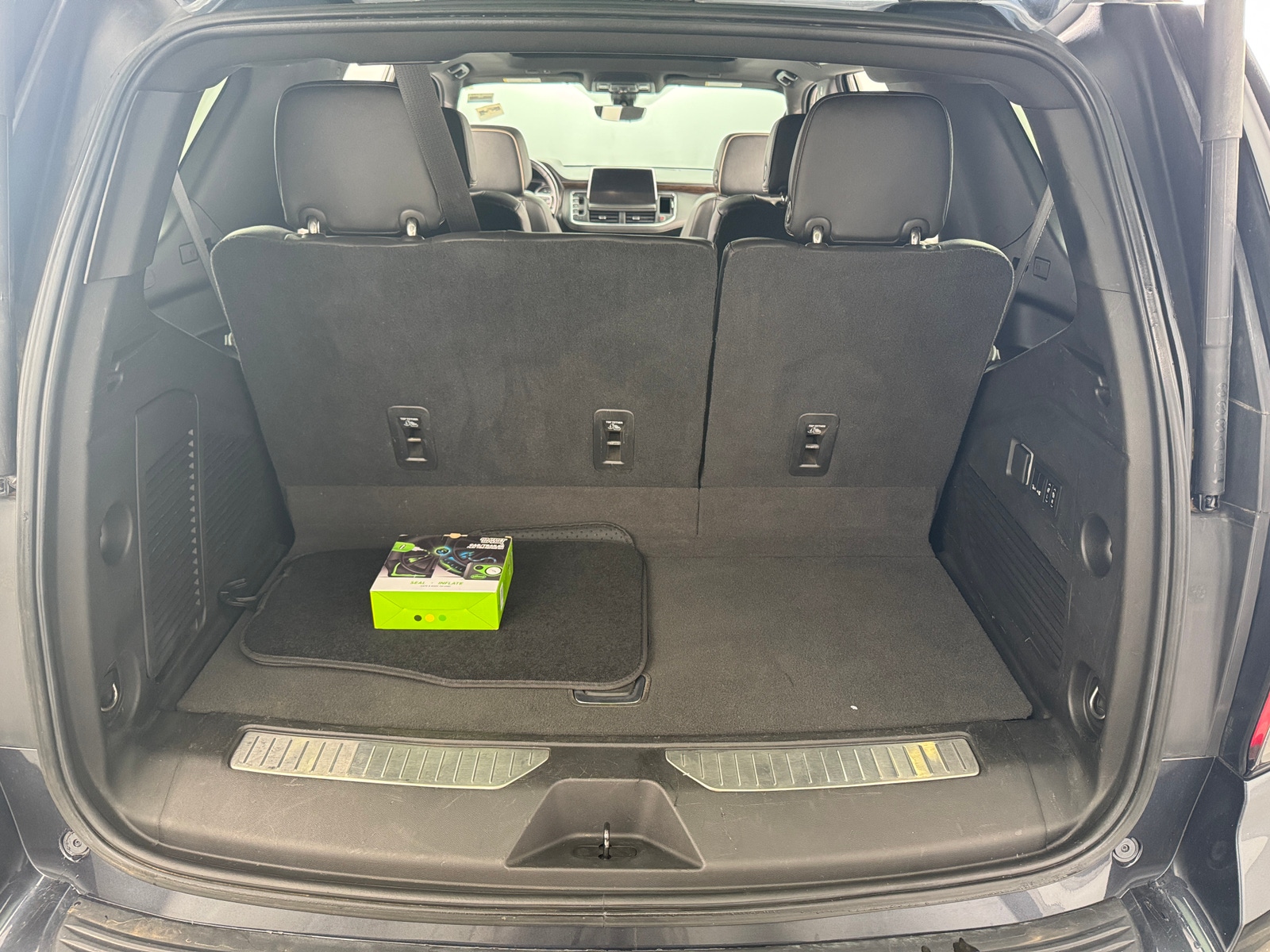 Thumbnail: 2021 Chevrolet Tahoe - 6