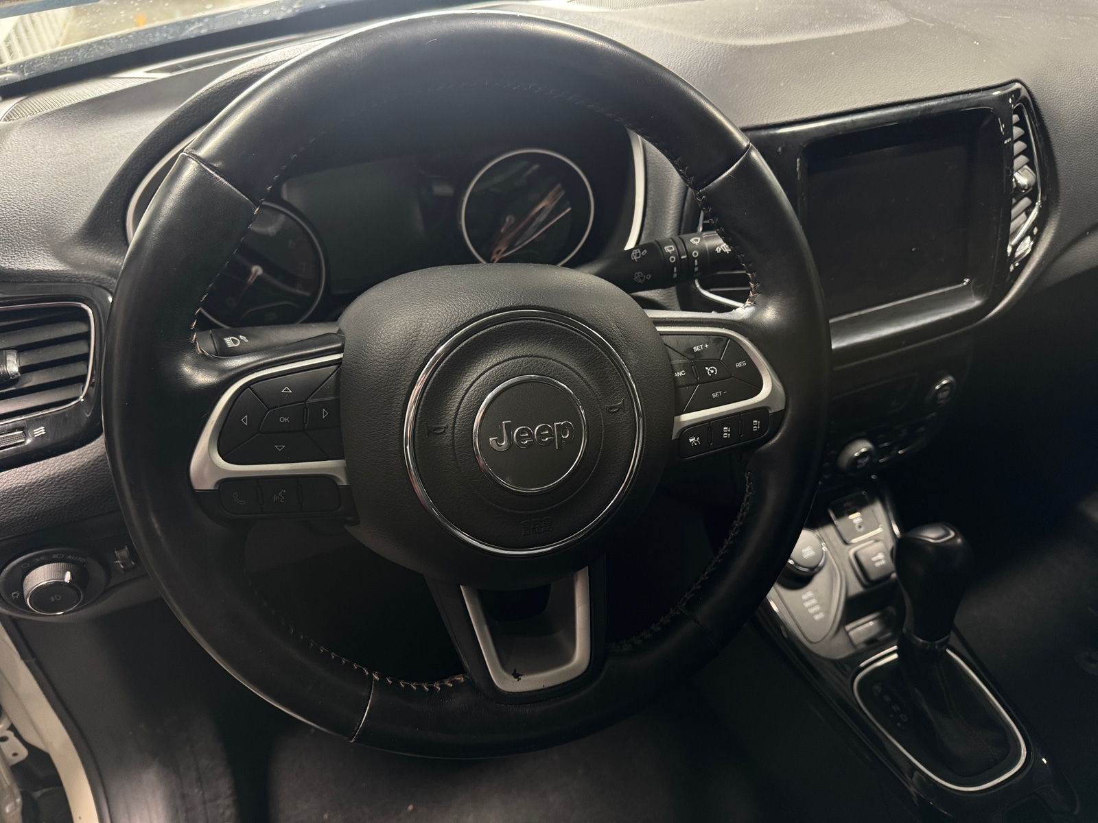 Thumbnail: 2021 Jeep Compass - 4