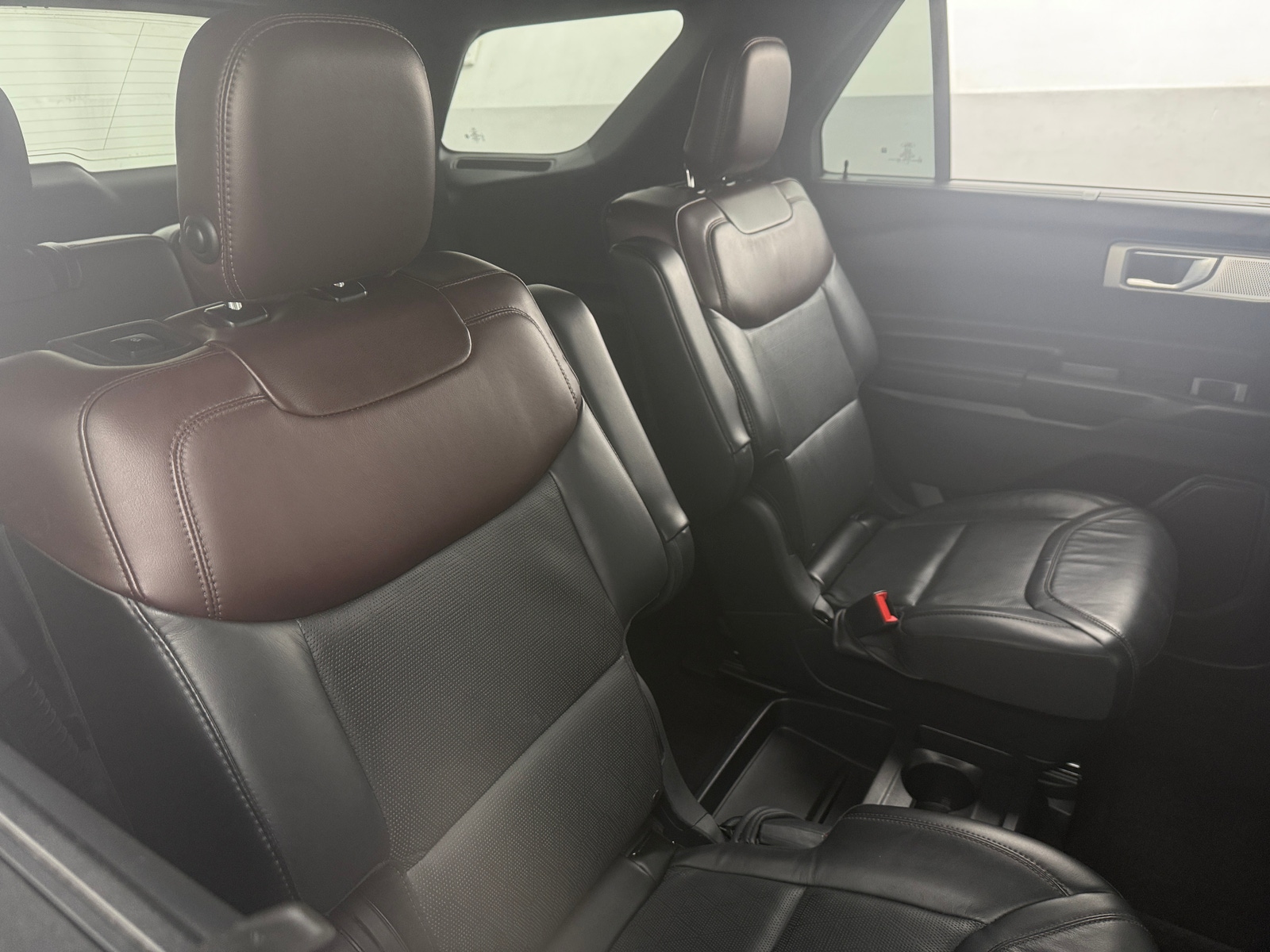 Thumbnail: 2020 Ford Explorer - 5