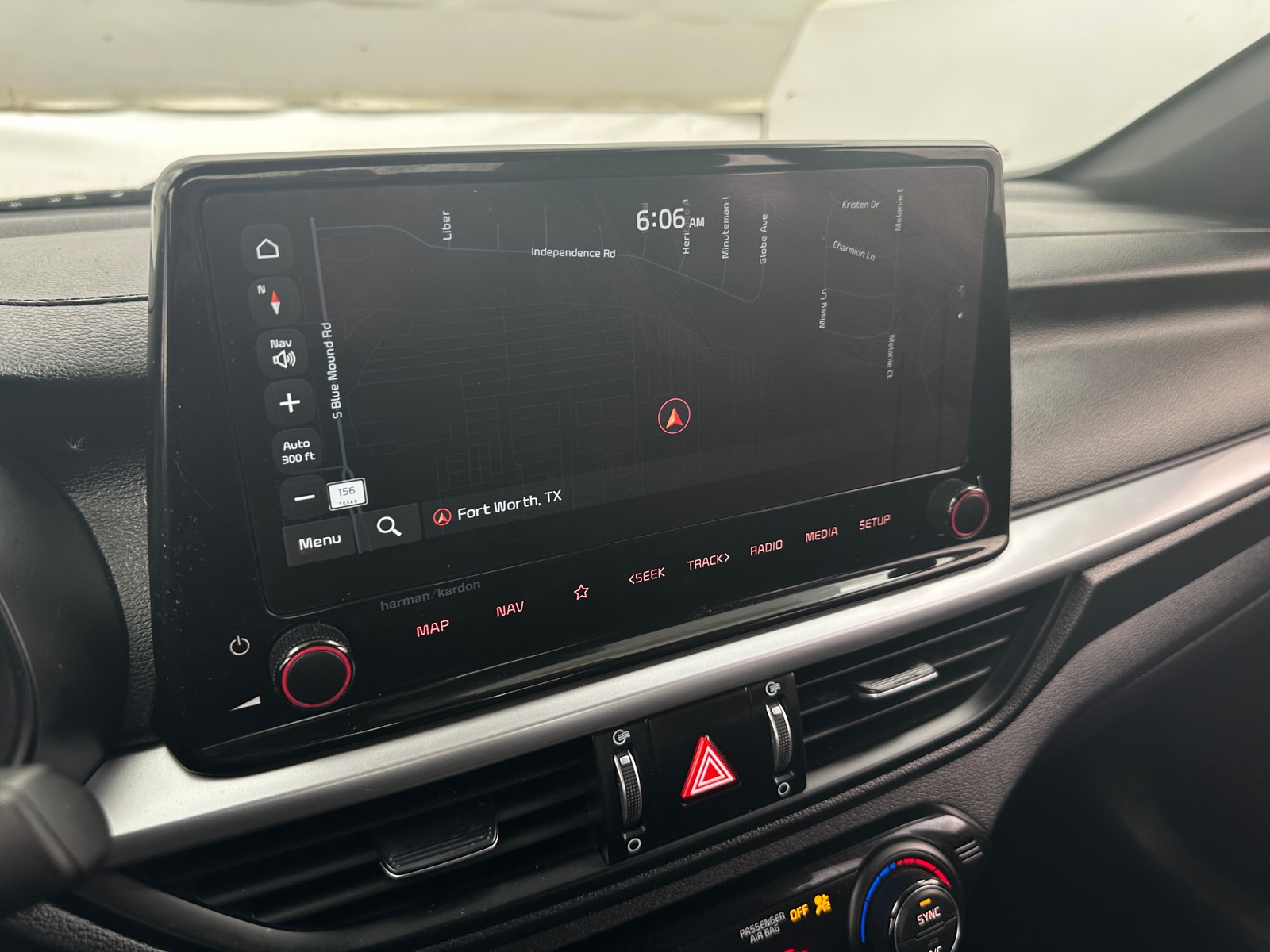 Thumbnail: 2023 Kia Forte - 4