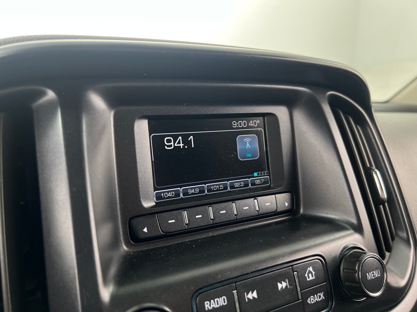 Thumbnail: 2017 Chevrolet Colorado - 4