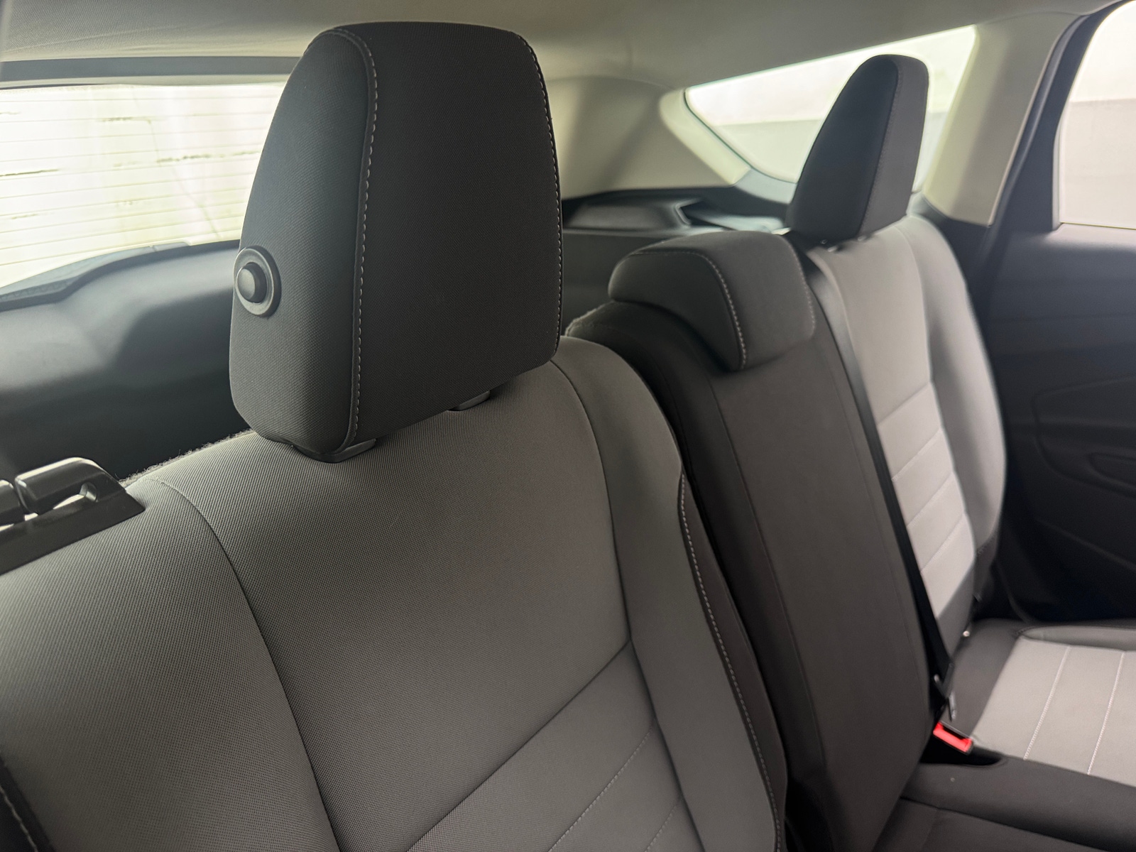 Thumbnail: 2019 Ford Escape - 6