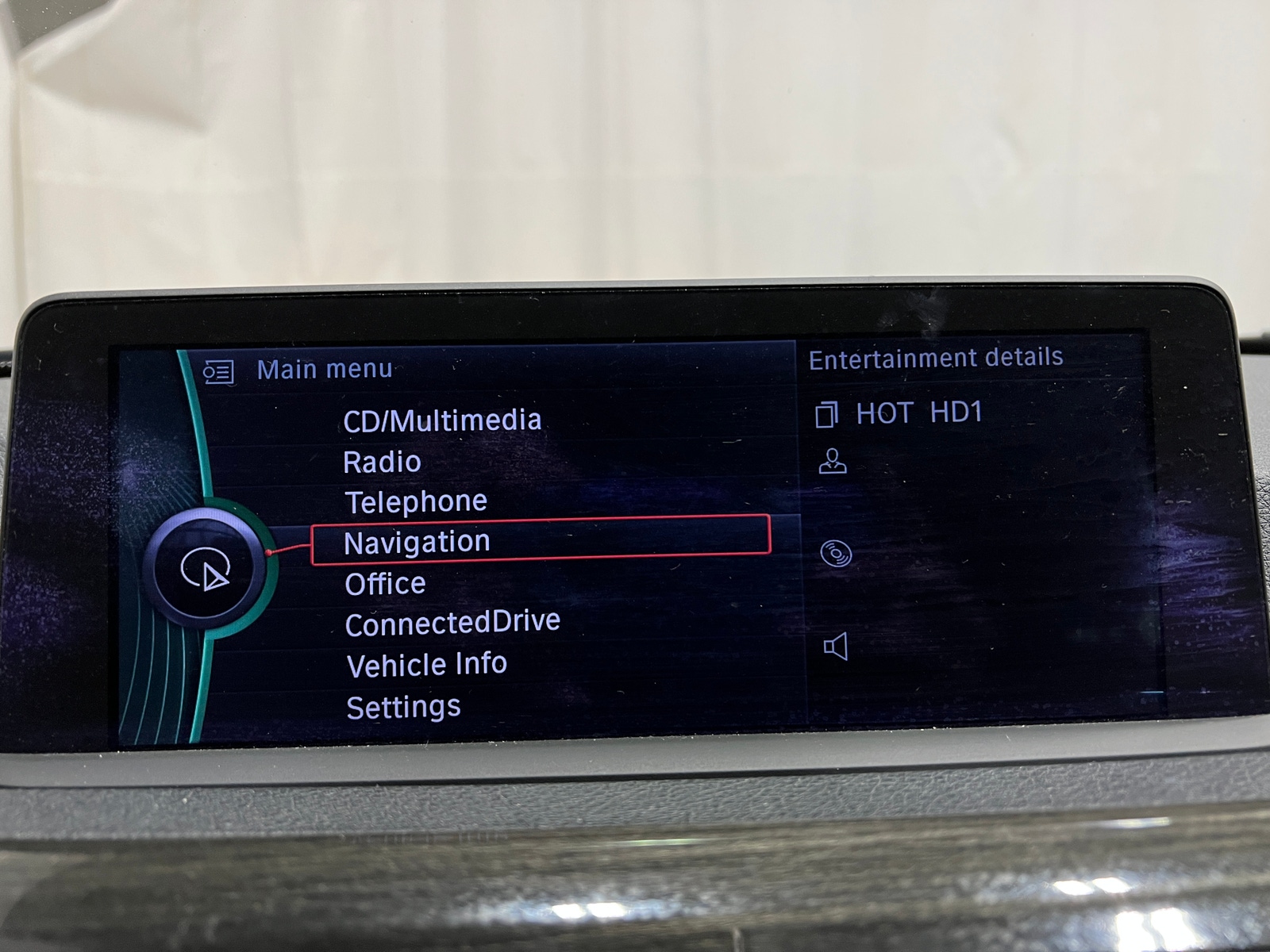 Thumbnail: 2013 BMW 3 Series - 3