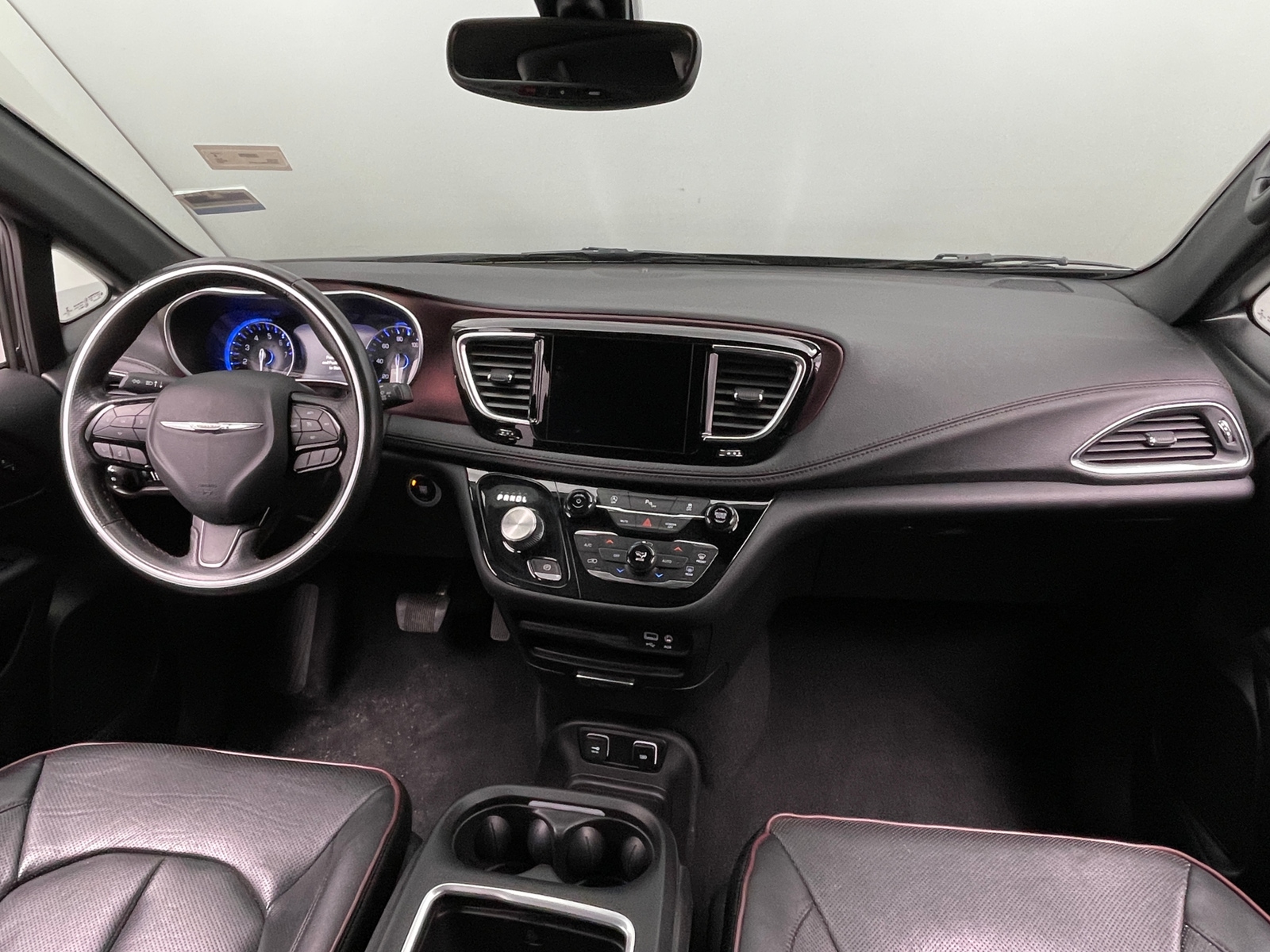 Thumbnail: 2020 Chrysler Pacifica - 2