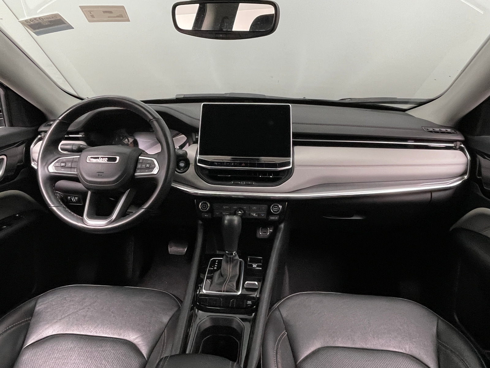 Thumbnail: 2022 Jeep Compass - 2