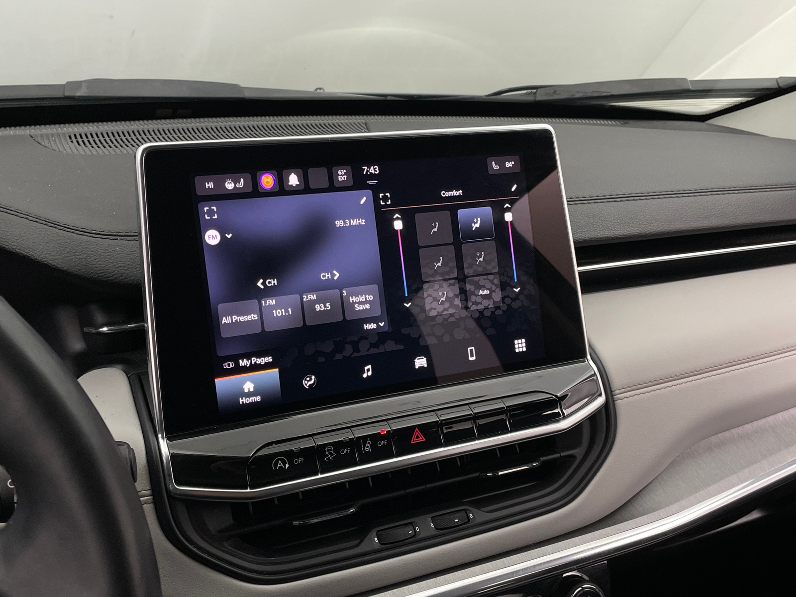 Thumbnail: 2022 Jeep Compass - 3