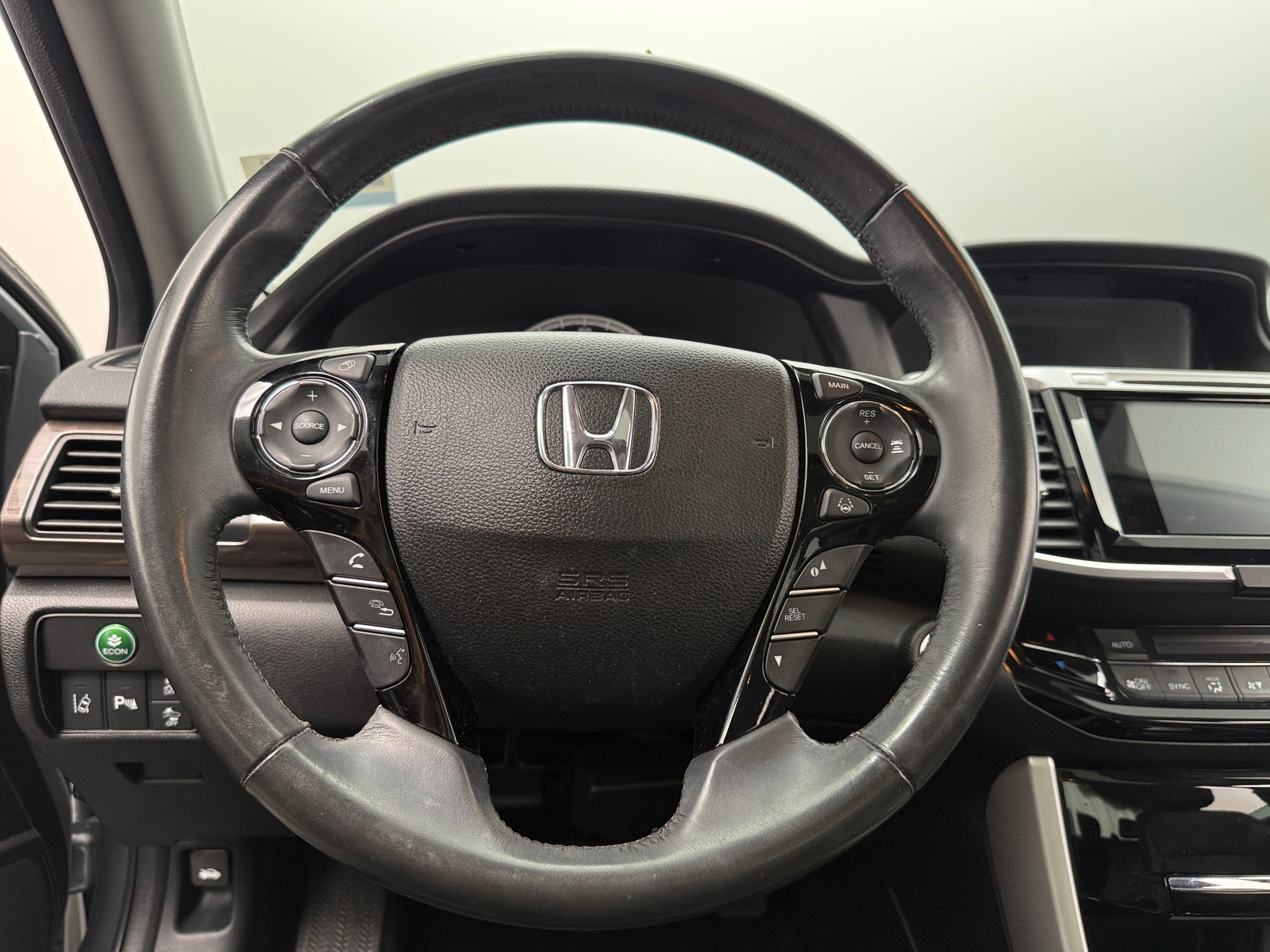 Thumbnail: 2017 Honda Accord - 4