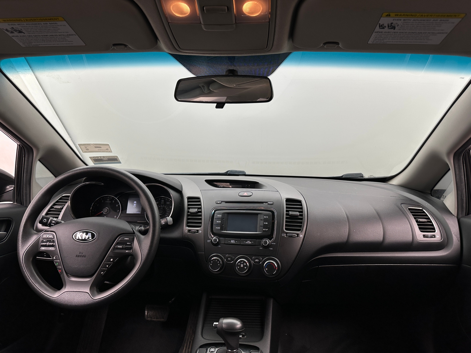 Thumbnail: 2017 Kia Forte - 3