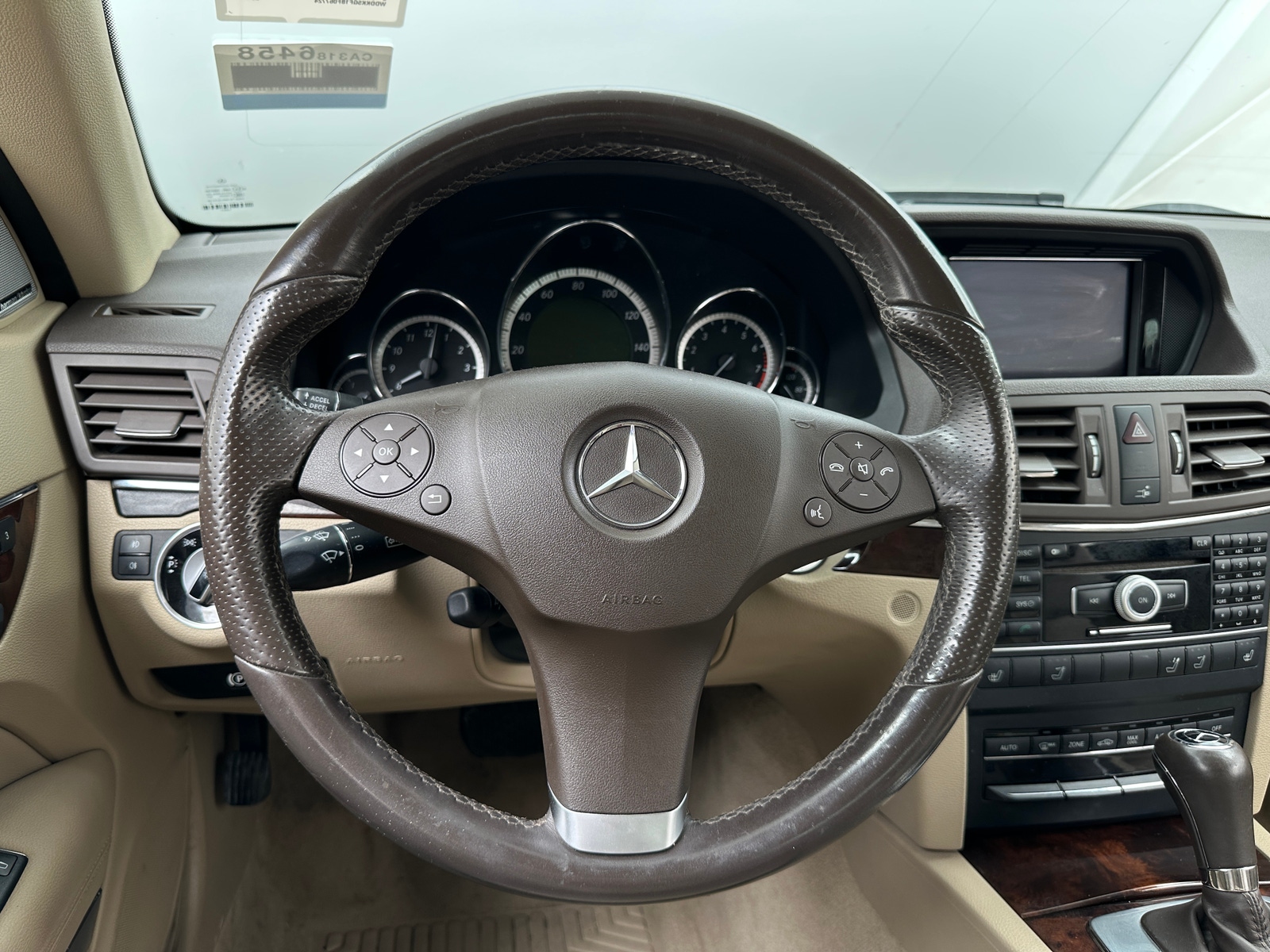 Thumbnail: 2011 Mercedes-Benz E-Class - 4