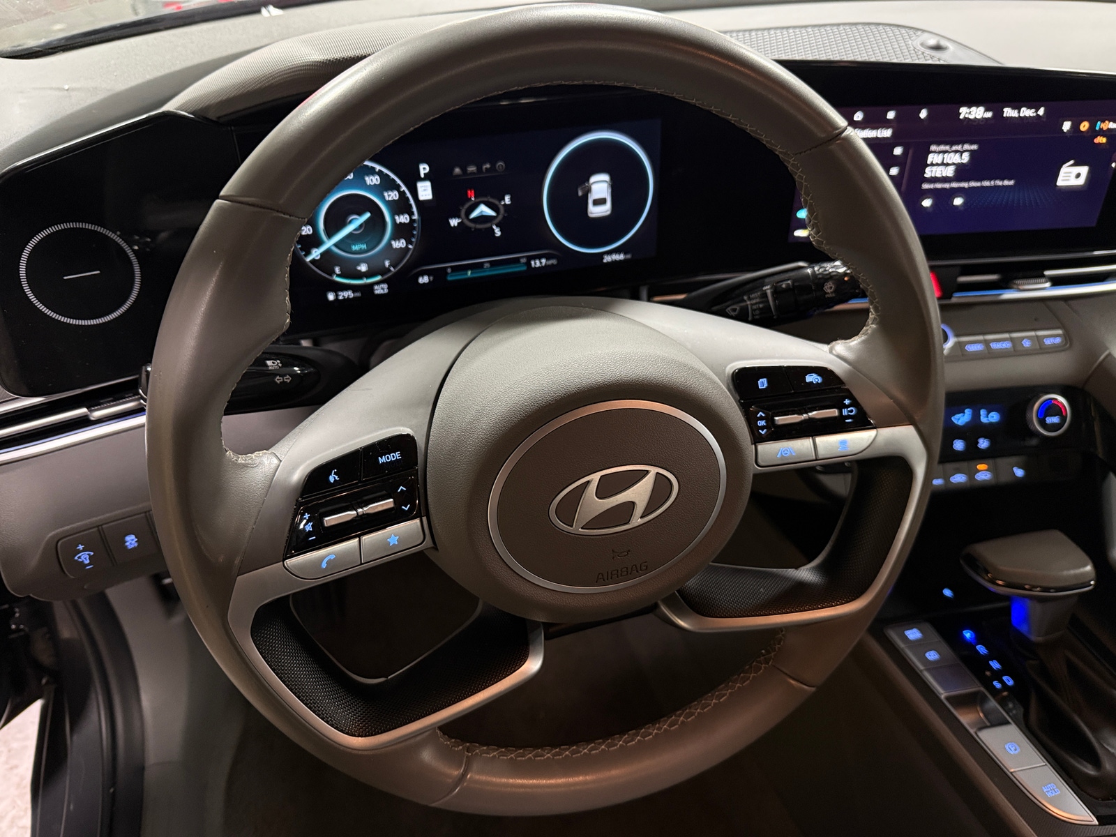 Thumbnail: 2025 Hyundai Elantra - 5