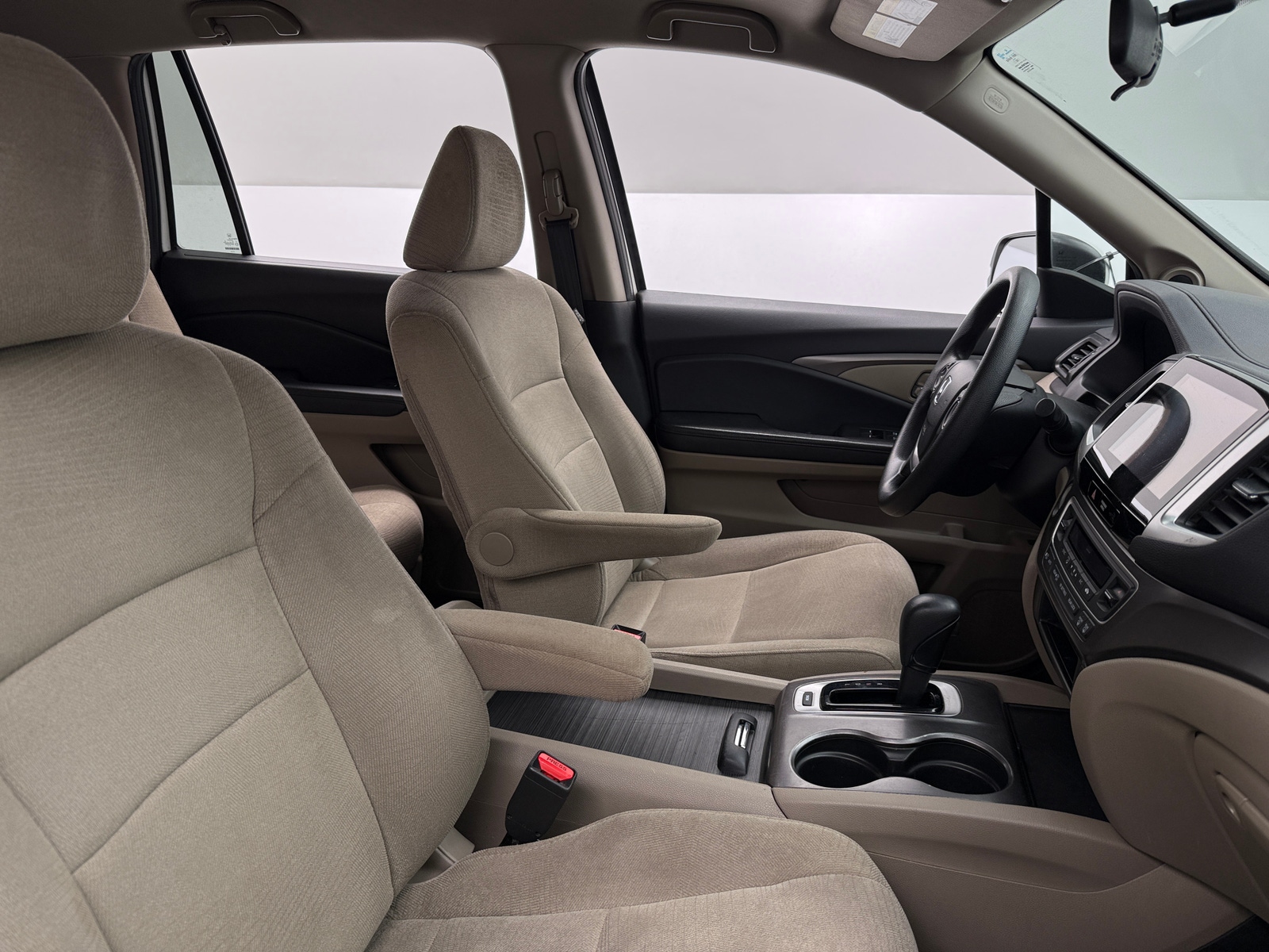 Thumbnail: 2018 Honda Pilot - 2