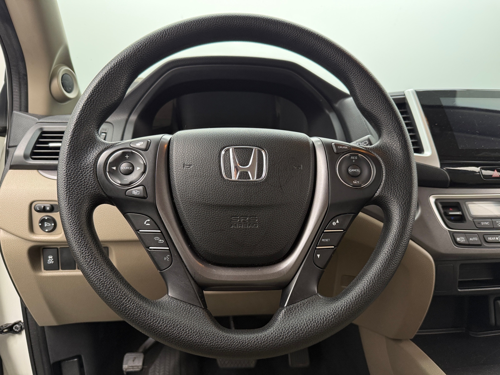 Thumbnail: 2018 Honda Pilot - 5