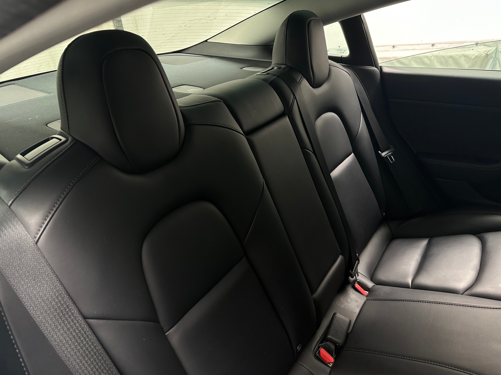 Thumbnail: 2022 Tesla Model 3 - 5