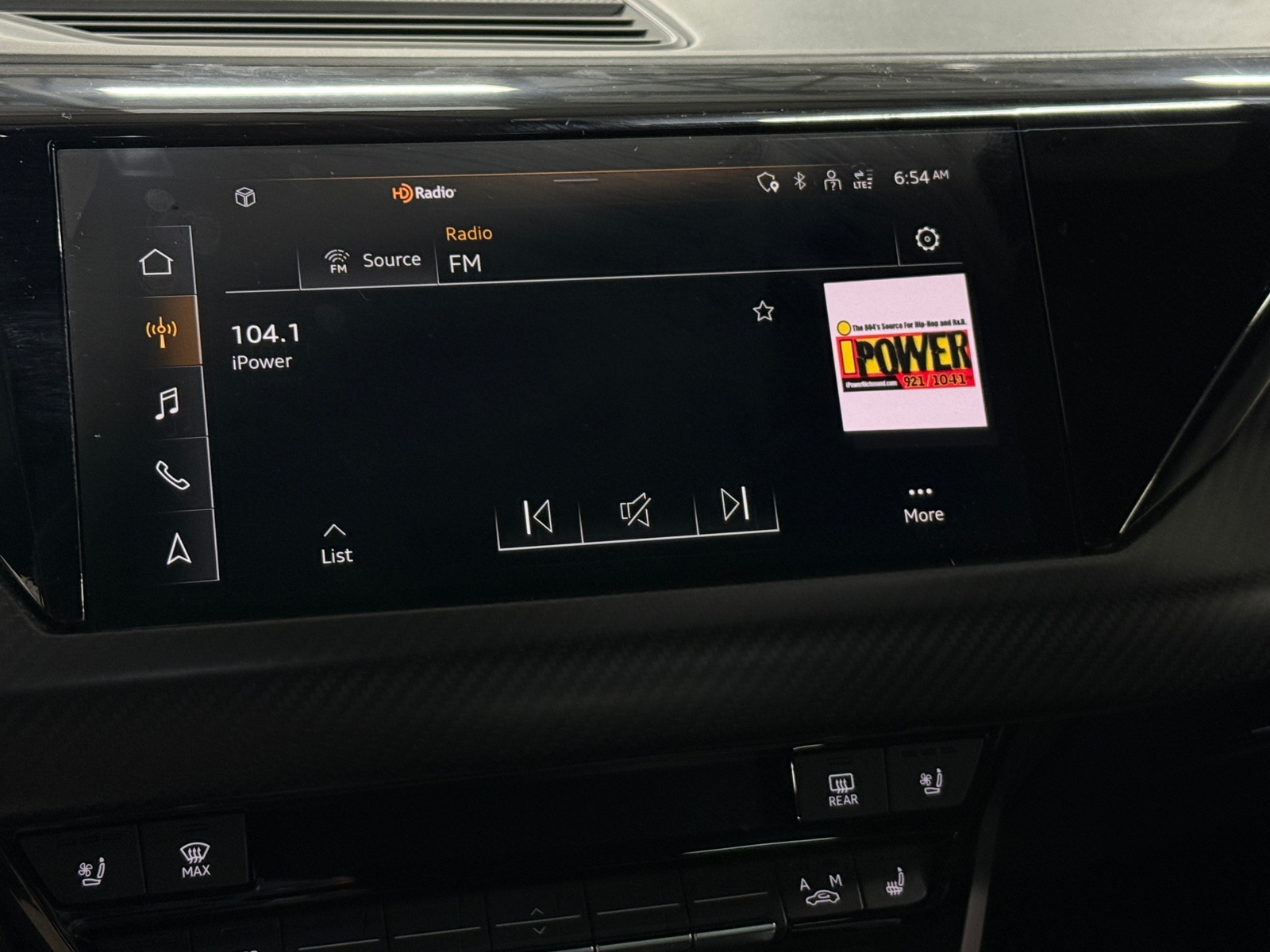 Thumbnail: 2022 Audi e-tron GT - 3