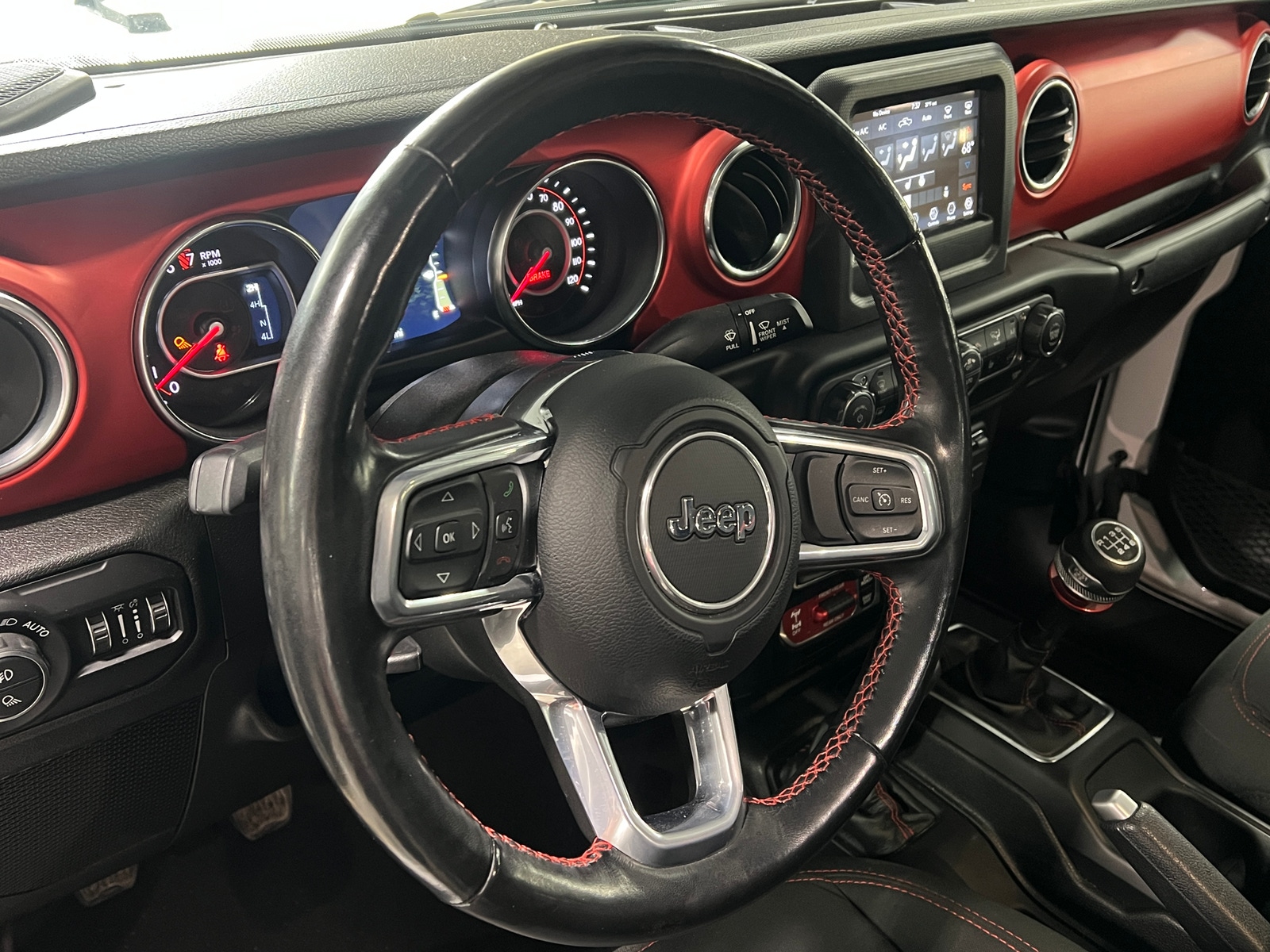 Thumbnail: 2021 Jeep Gladiator - 5