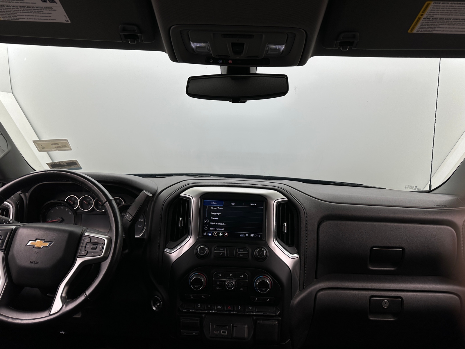 Thumbnail: 2019 Chevrolet Silverado 1500 - 3