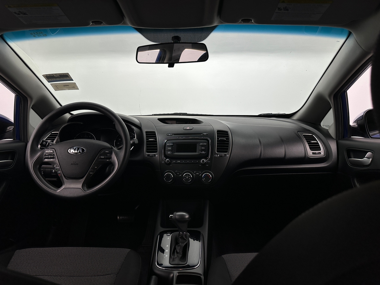 Thumbnail: 2018 Kia Forte - 3