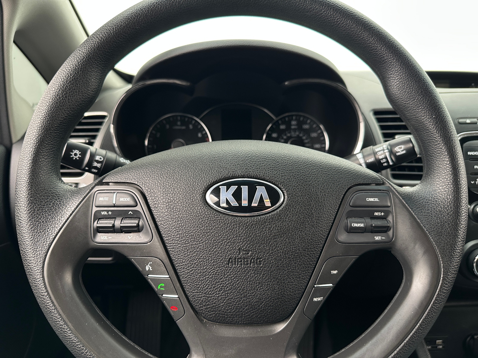 Thumbnail: 2018 Kia Forte - 5