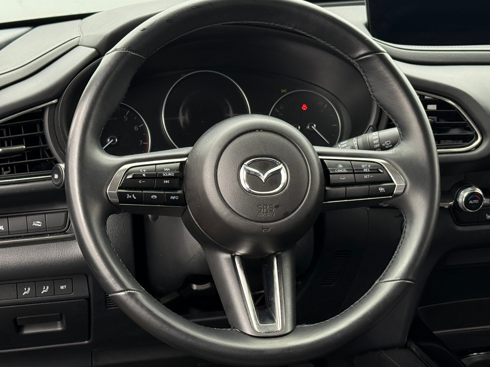 Thumbnail: 2025 Mazda CX-30 - 4