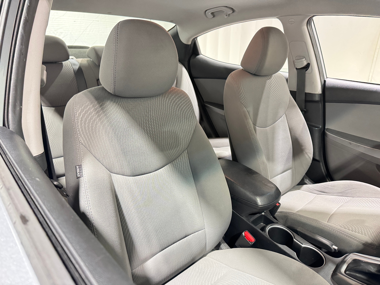 Thumbnail: 2016 Hyundai Elantra - 2