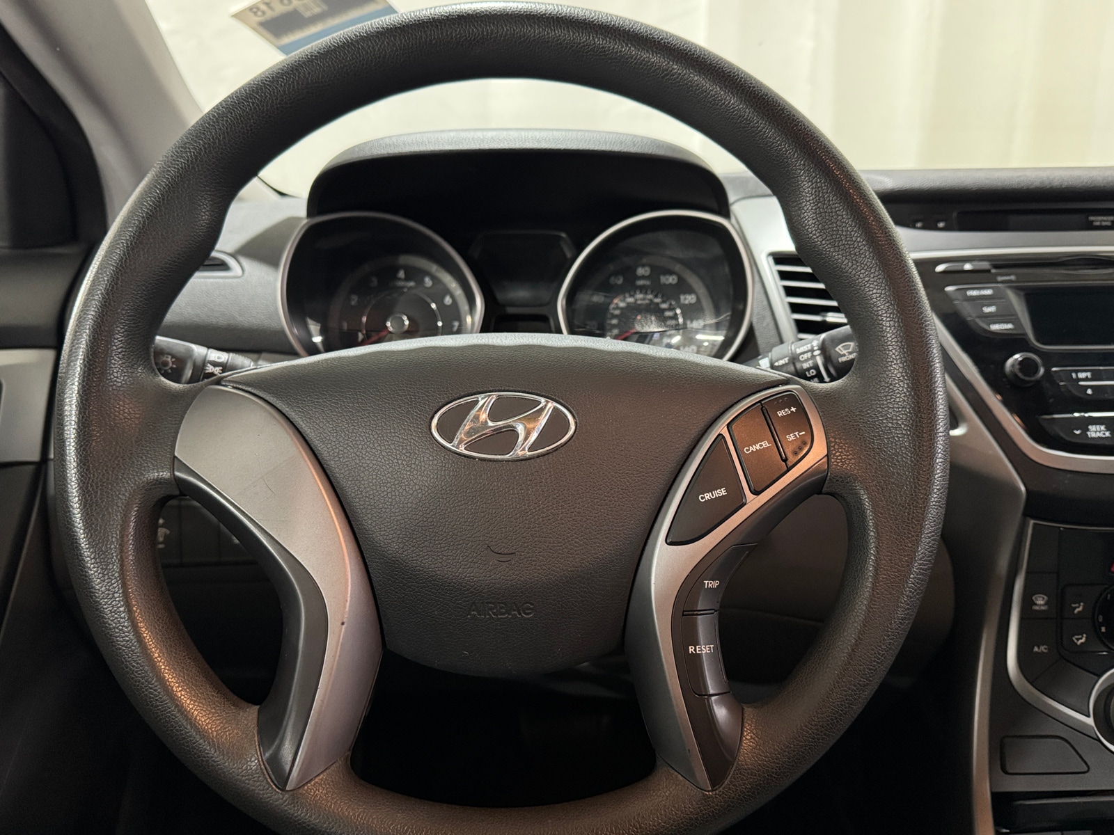 Thumbnail: 2016 Hyundai Elantra - 5