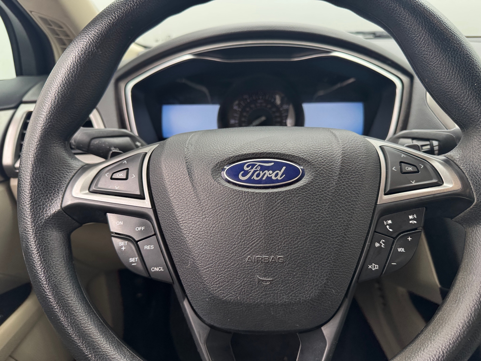 Thumbnail: 2017 Ford Fusion - 5