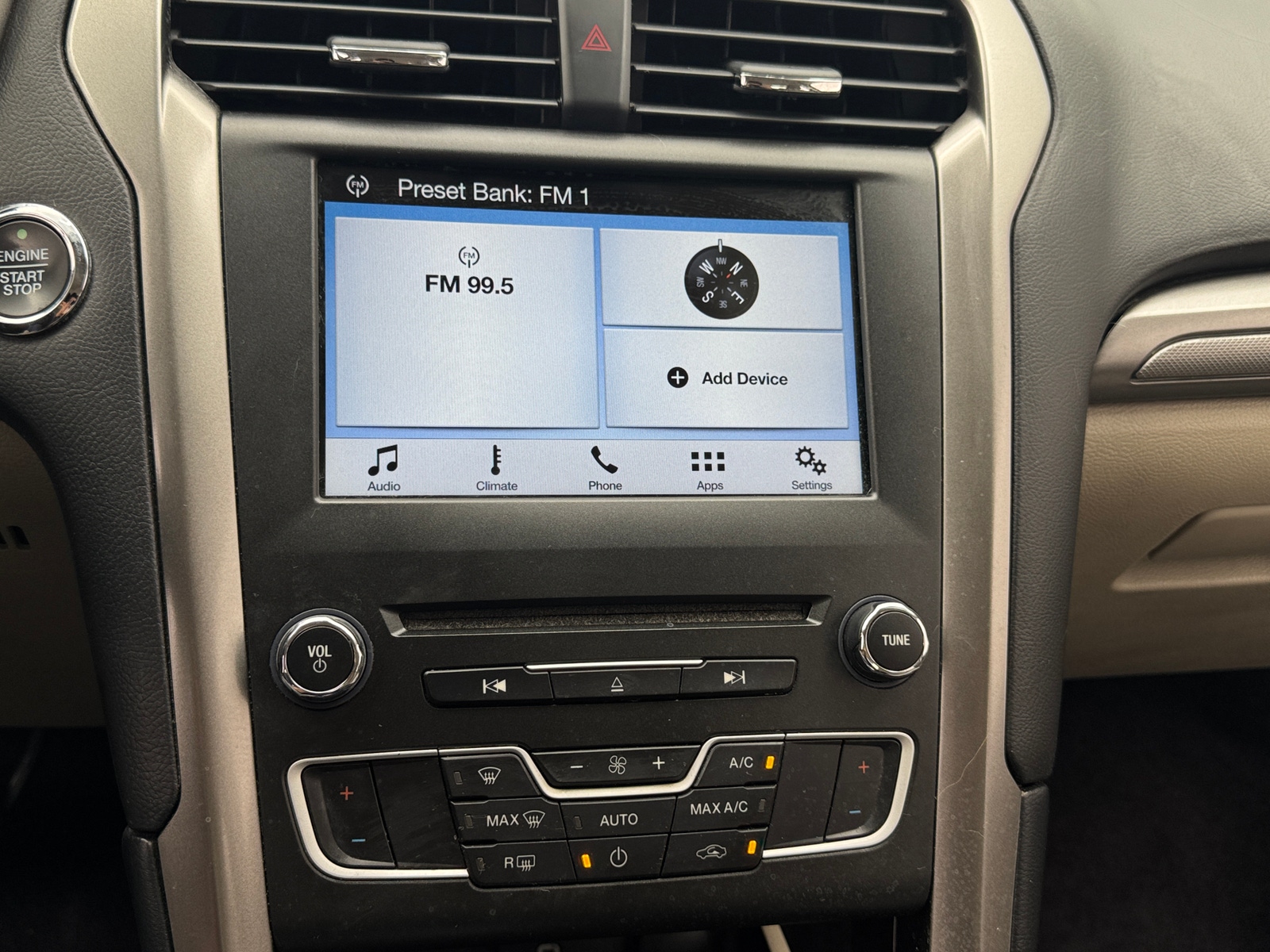 Thumbnail: 2017 Ford Fusion - 4