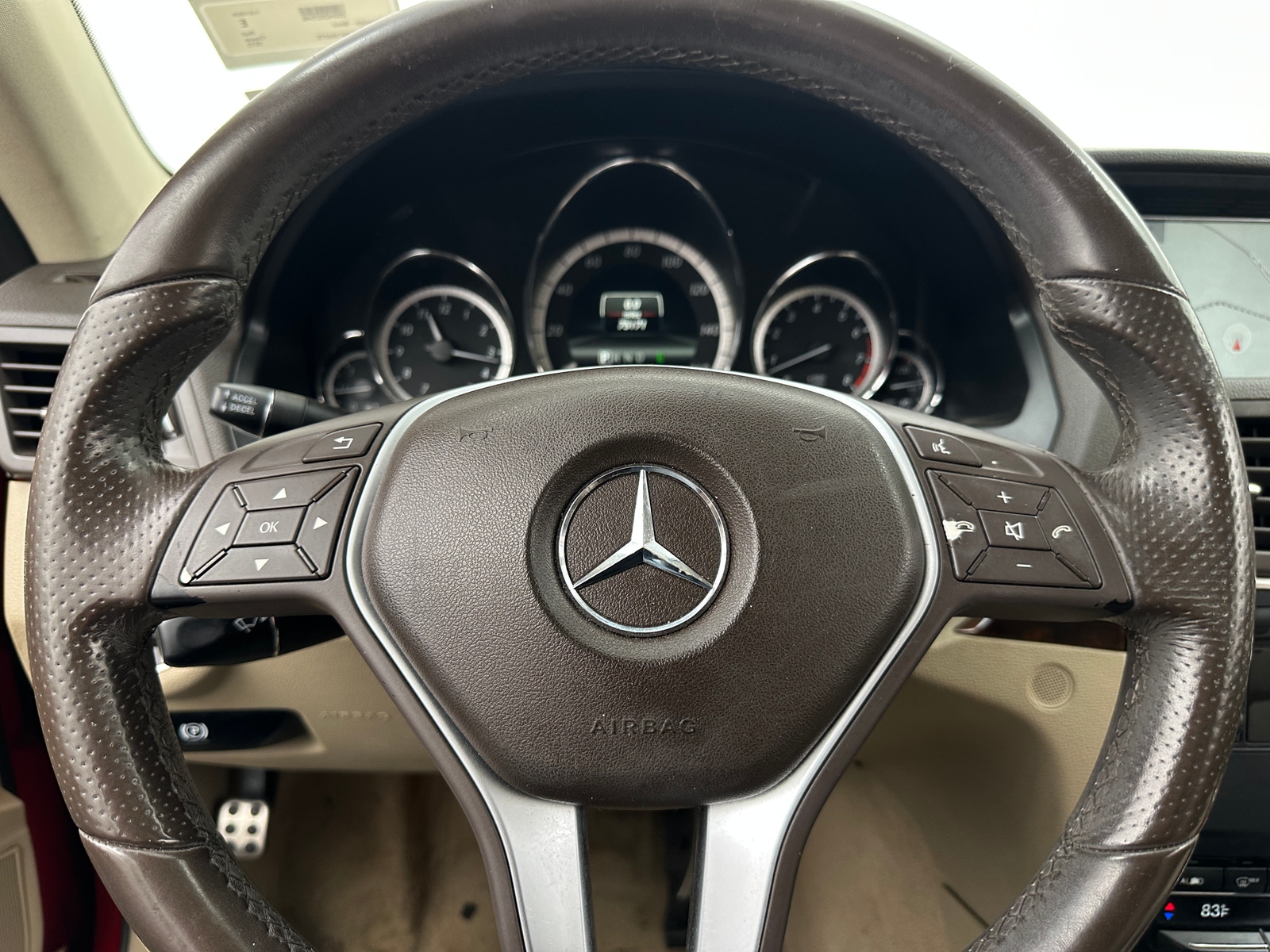 Thumbnail: 2013 Mercedes-Benz E-Class - 3