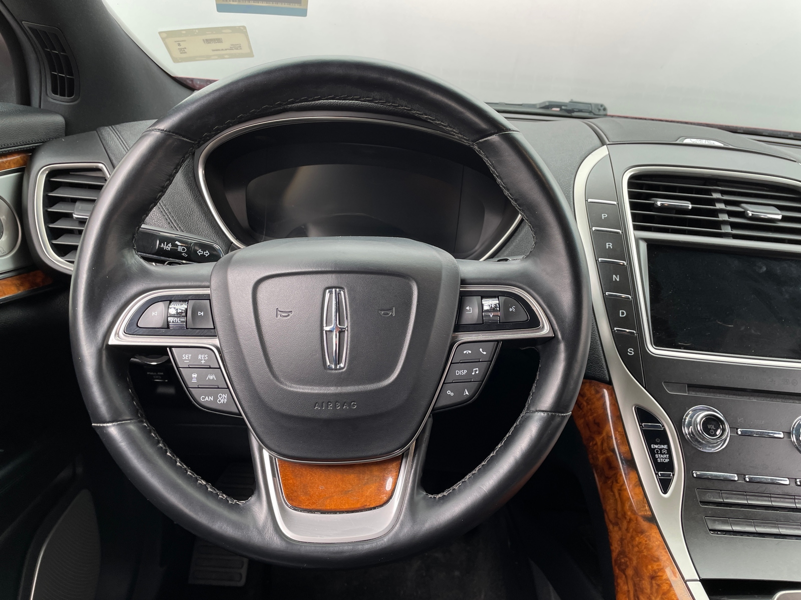 Thumbnail: 2020 Lincoln Nautilus - 4