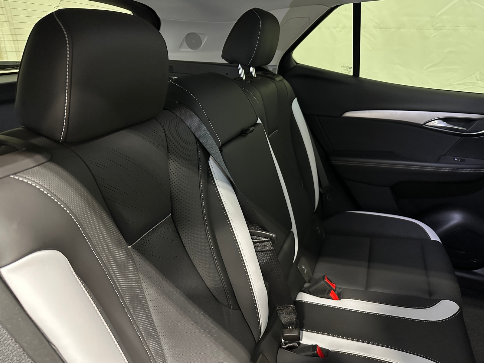 Thumbnail: 2024 Buick Envision - 5