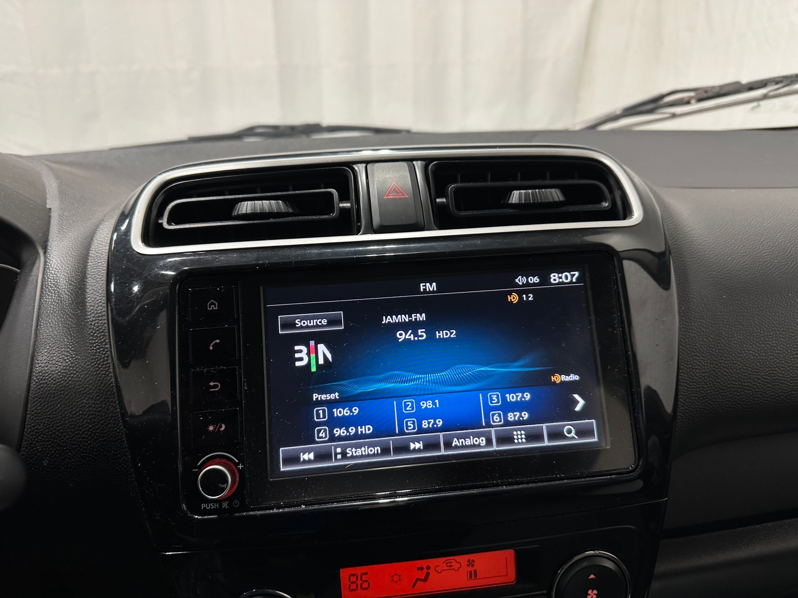 Thumbnail: 2022 Mitsubishi Mirage G4 - 4