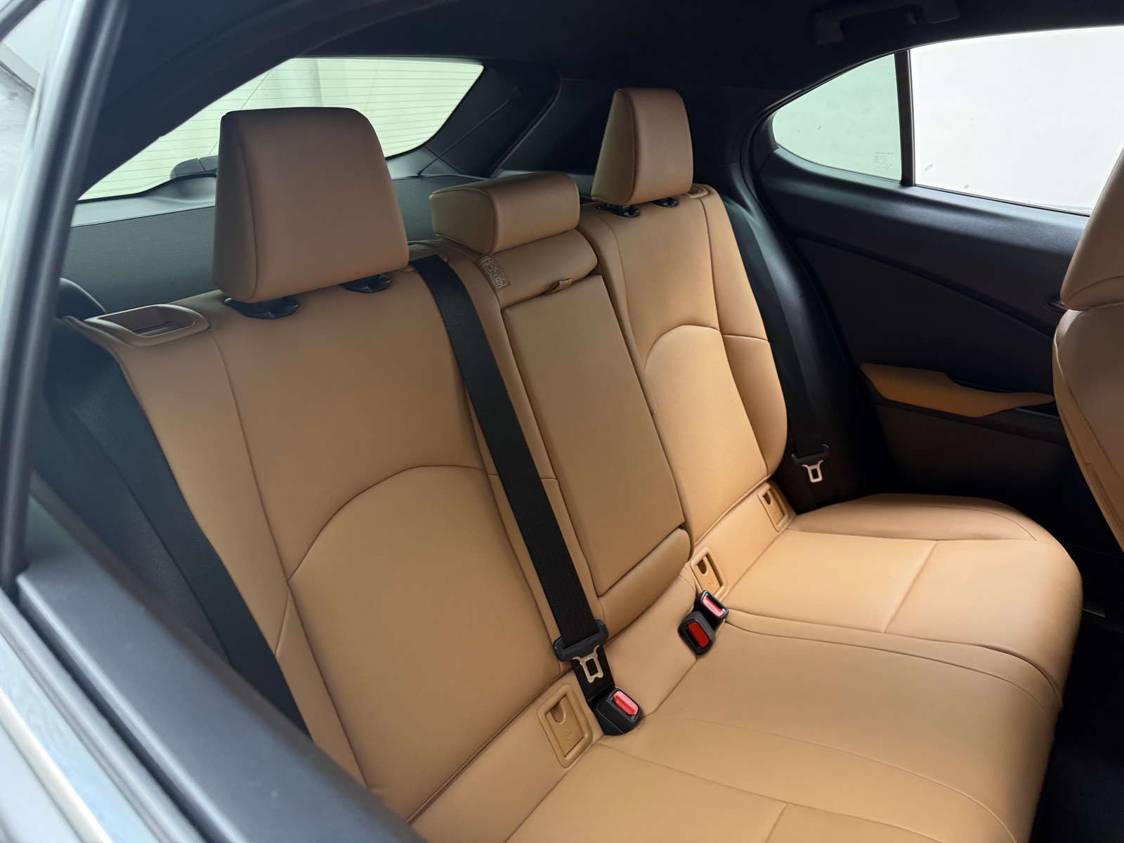 Thumbnail: 2024 Lexus UX - 5