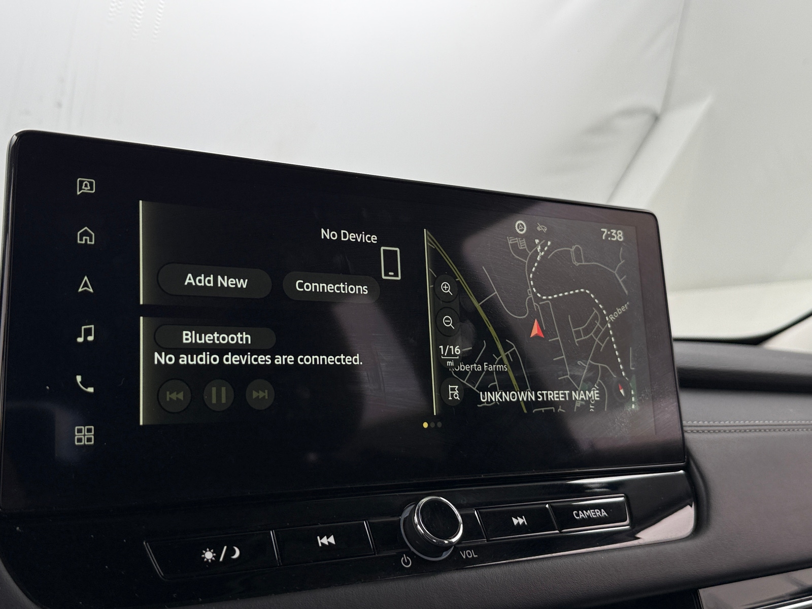 Thumbnail: 2025 Mitsubishi Outlander - 3