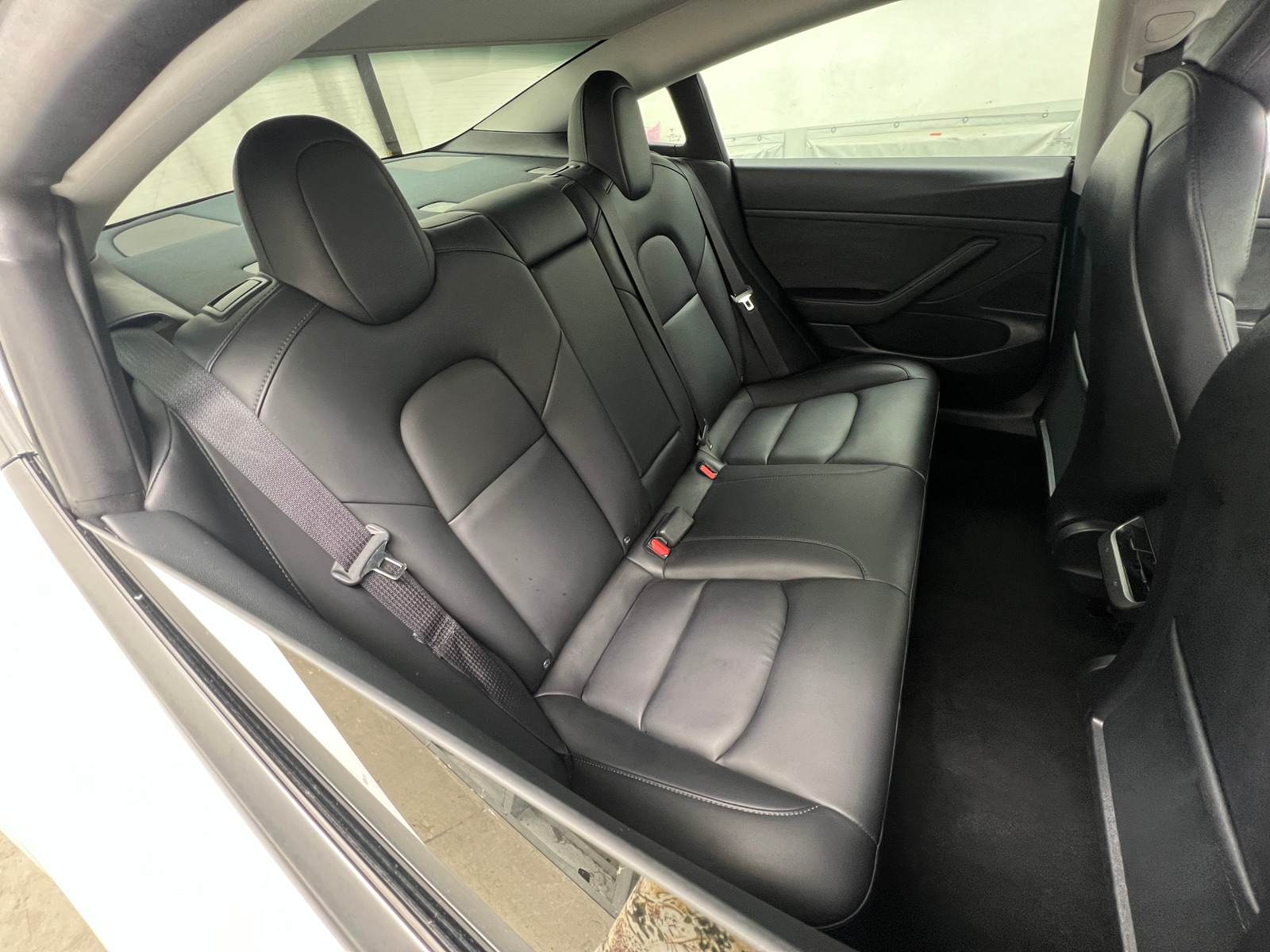 Thumbnail: 2021 Tesla Model 3 - 4