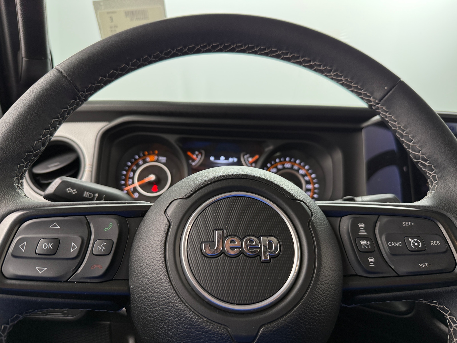 Thumbnail: 2025 Jeep Wrangler - 5