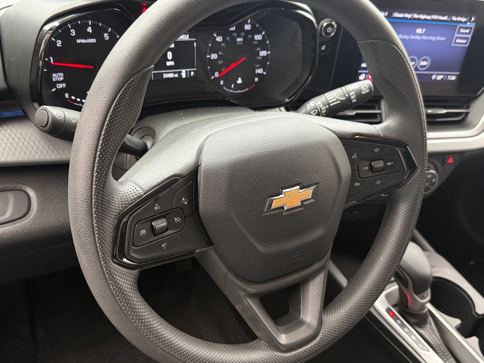 Thumbnail: 2025 Chevrolet Trax - 5