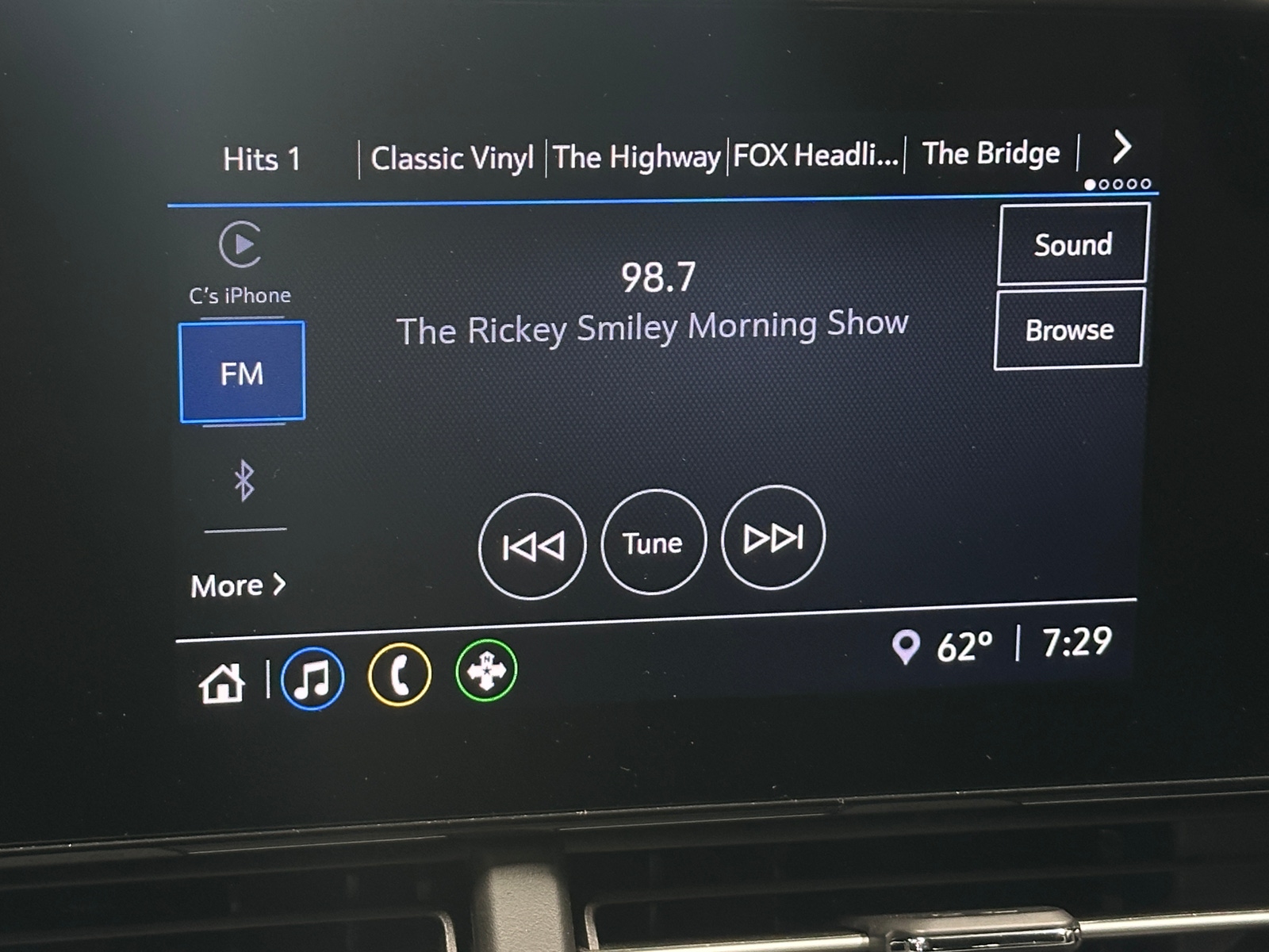 Thumbnail: 2025 Chevrolet Trax - 4