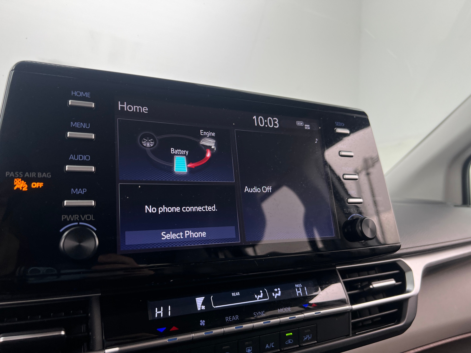 Thumbnail: 2022 Toyota Sienna - 4