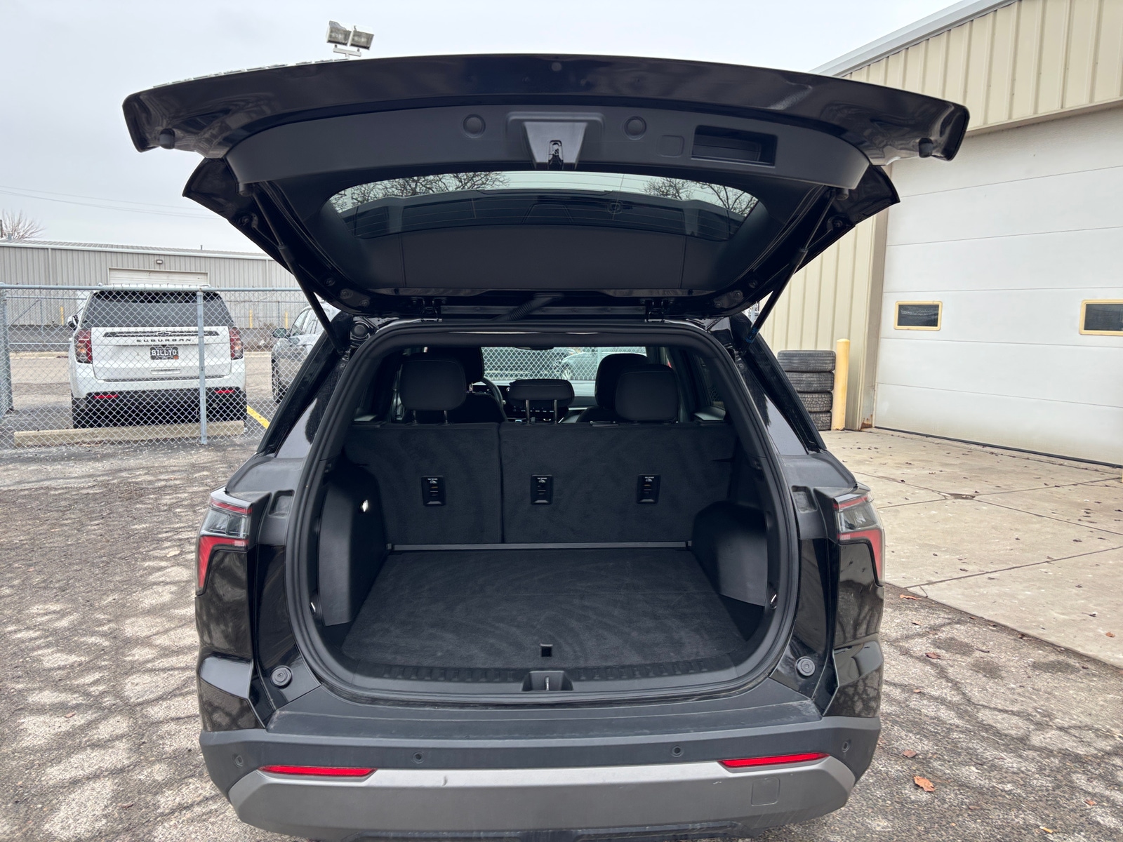 Thumbnail: 2025 Chevrolet Equinox - 6